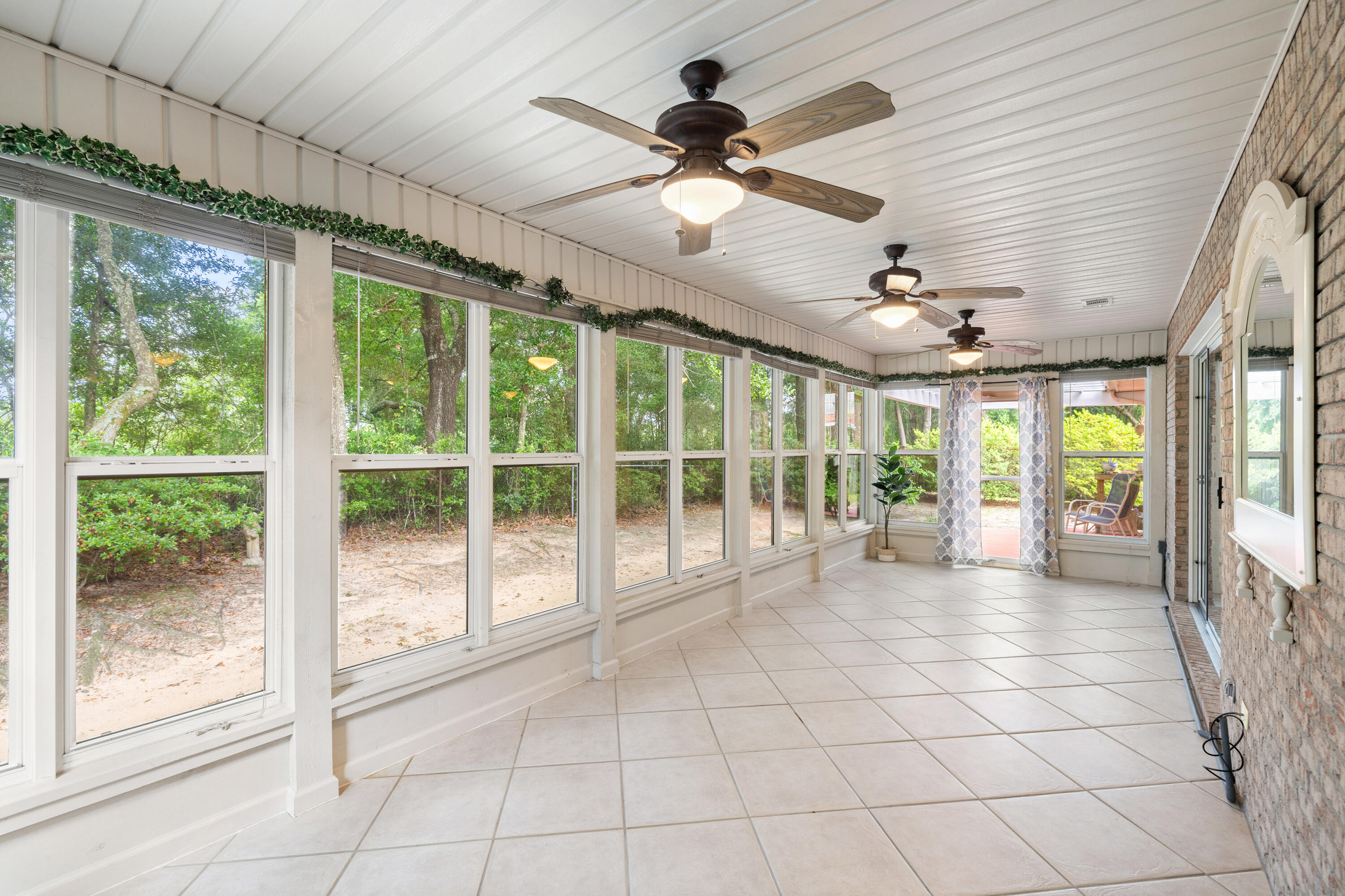 CEDAR RIDGE - Residential