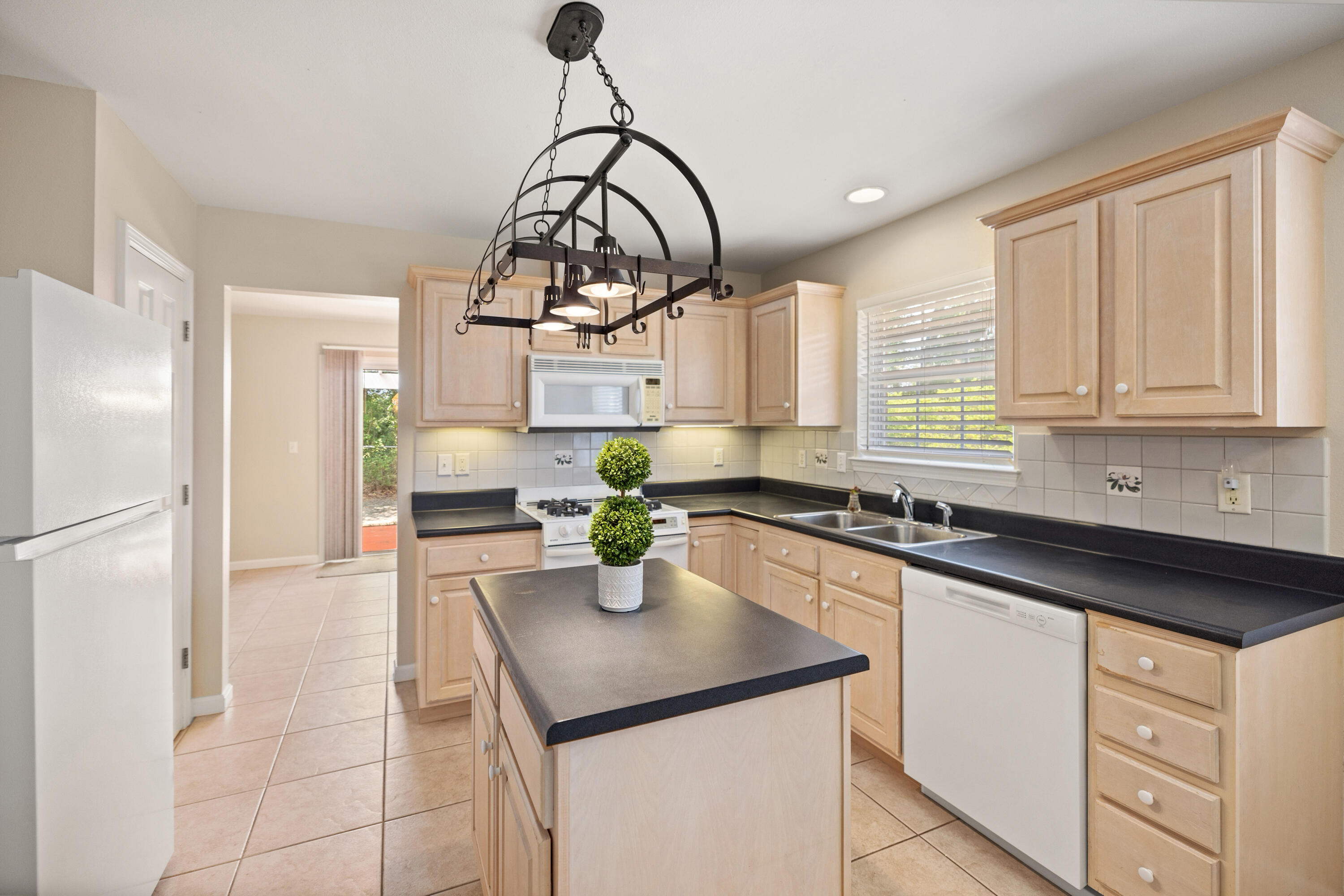 CEDAR RIDGE - Residential