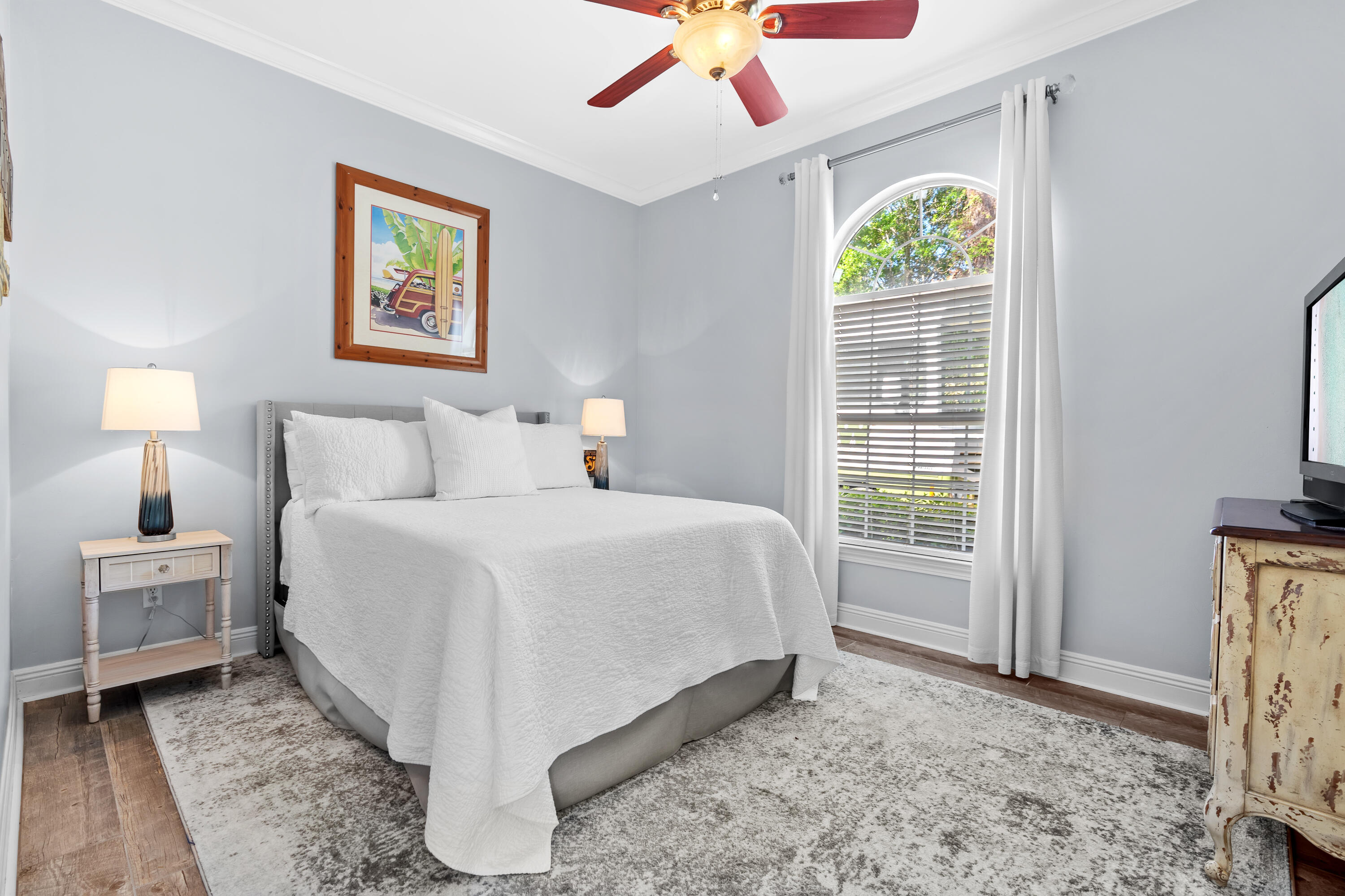 WINDSOR FOREST - Residential