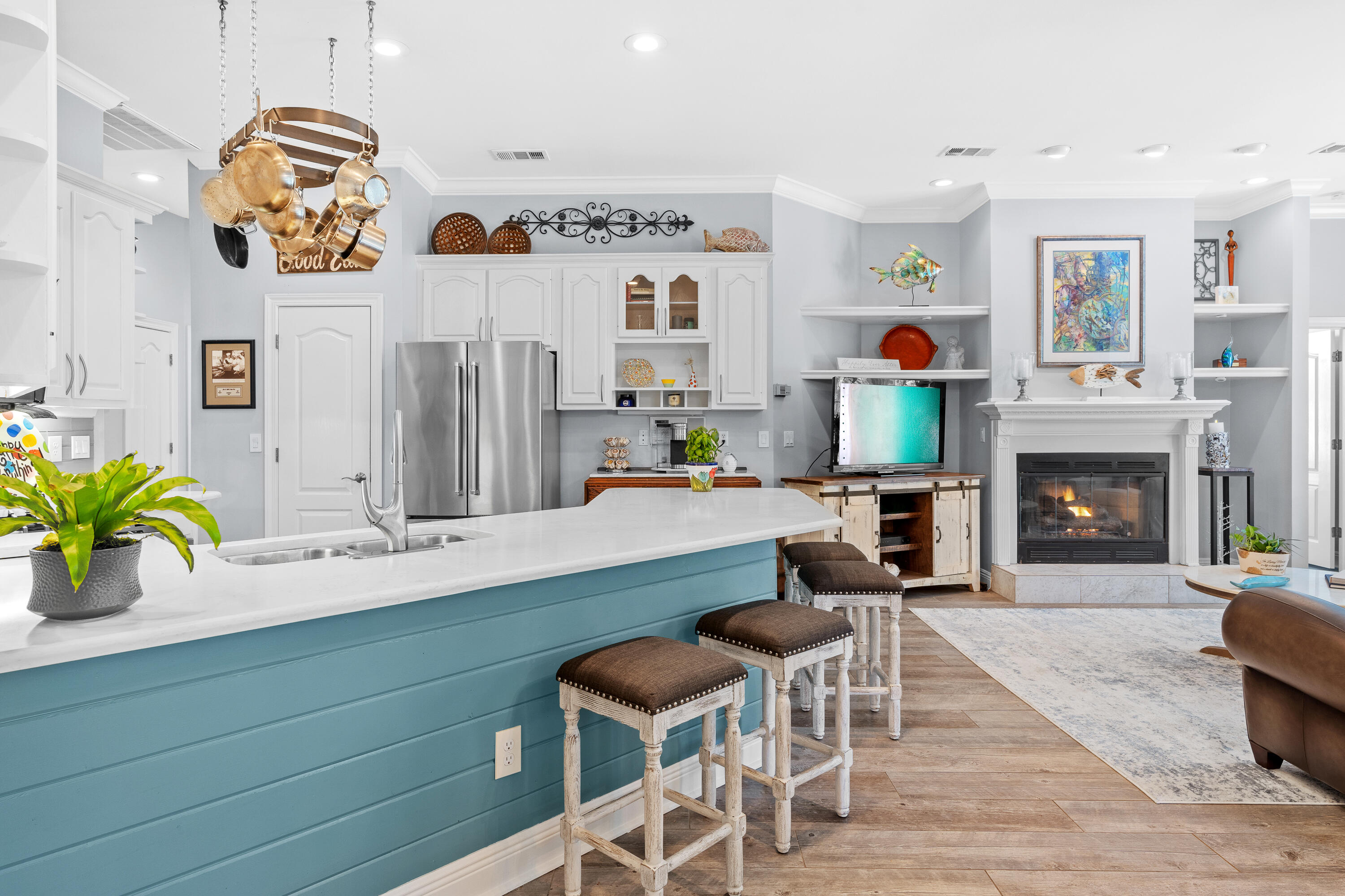 WINDSOR FOREST - Residential