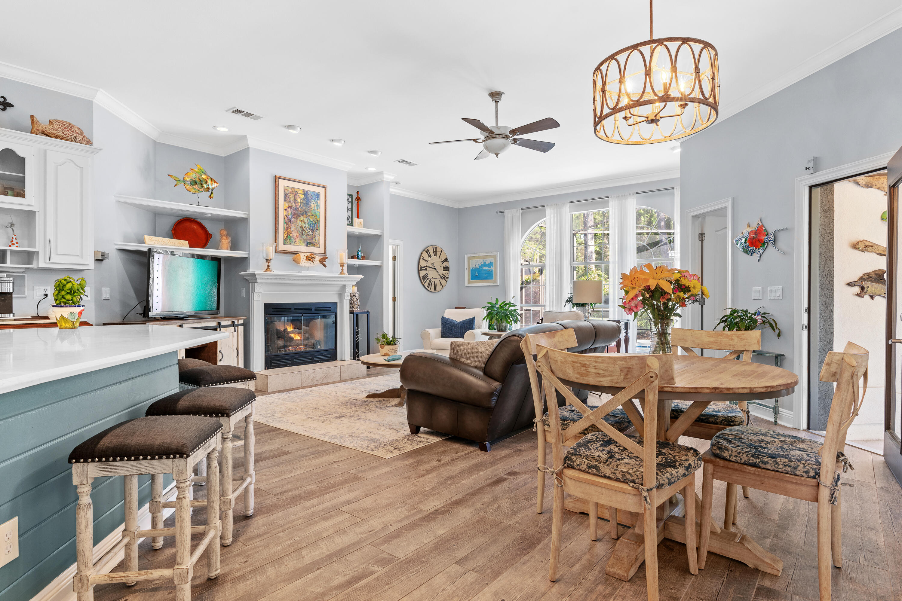 WINDSOR FOREST - Residential