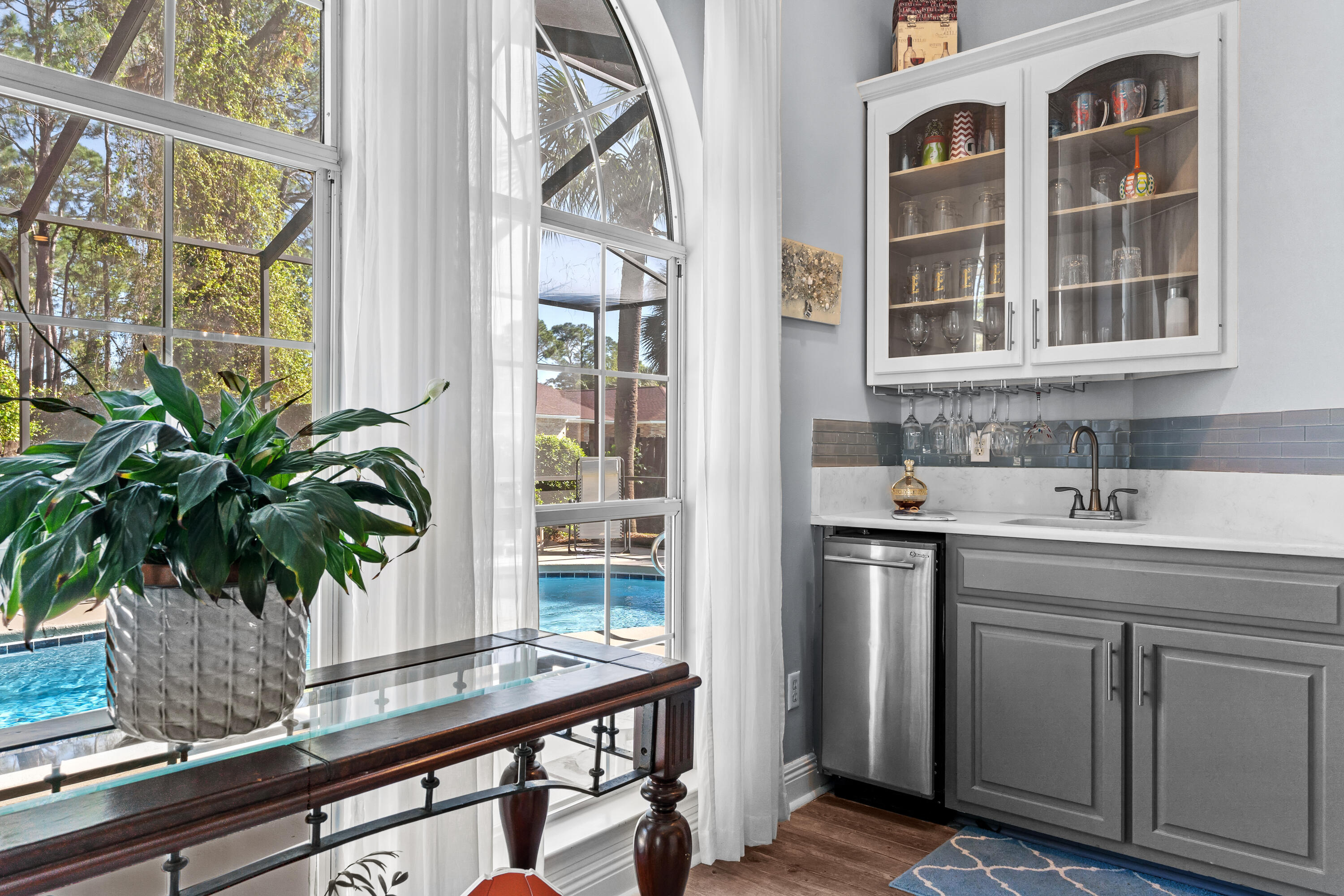 WINDSOR FOREST - Residential