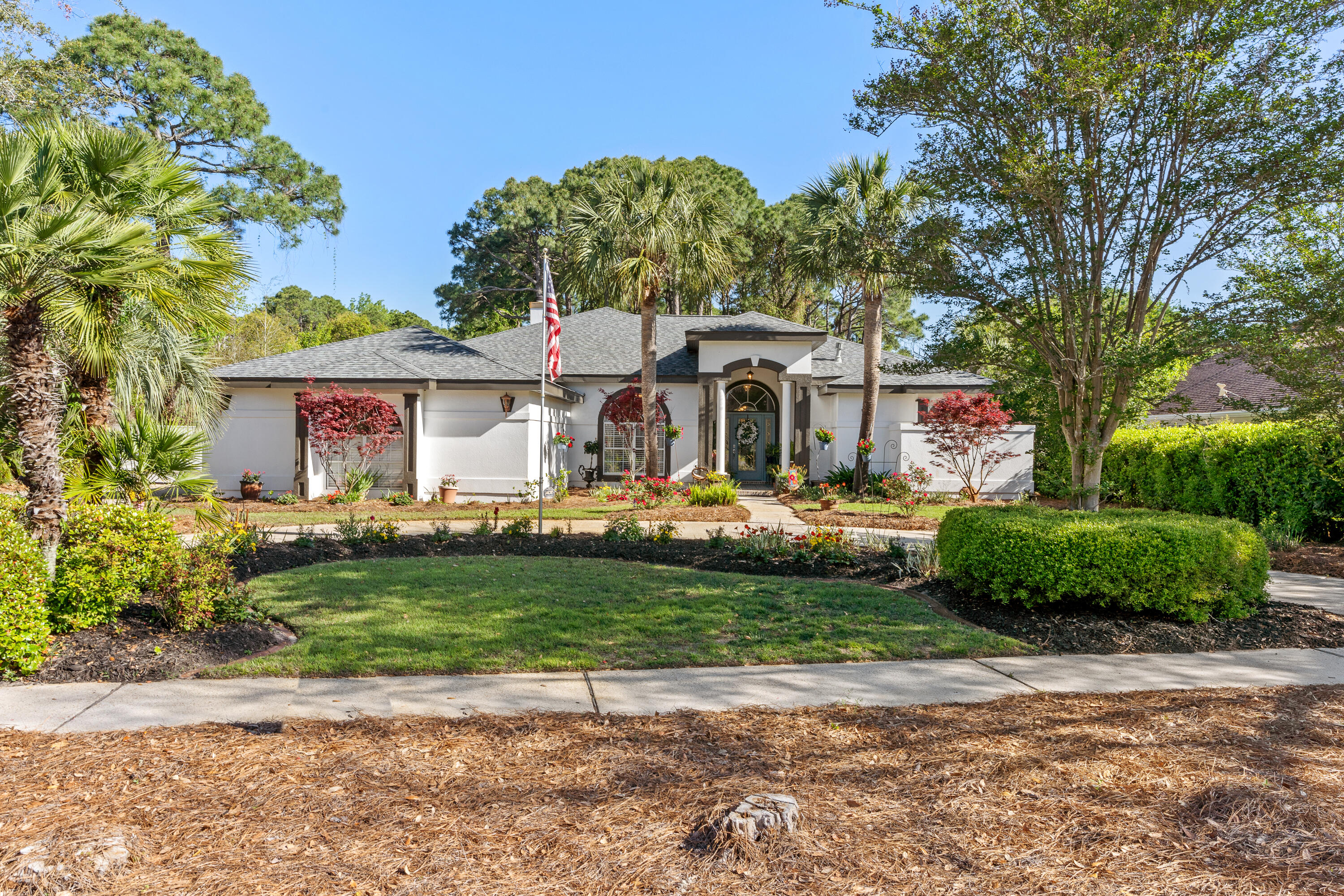 WINDSOR FOREST - Residential