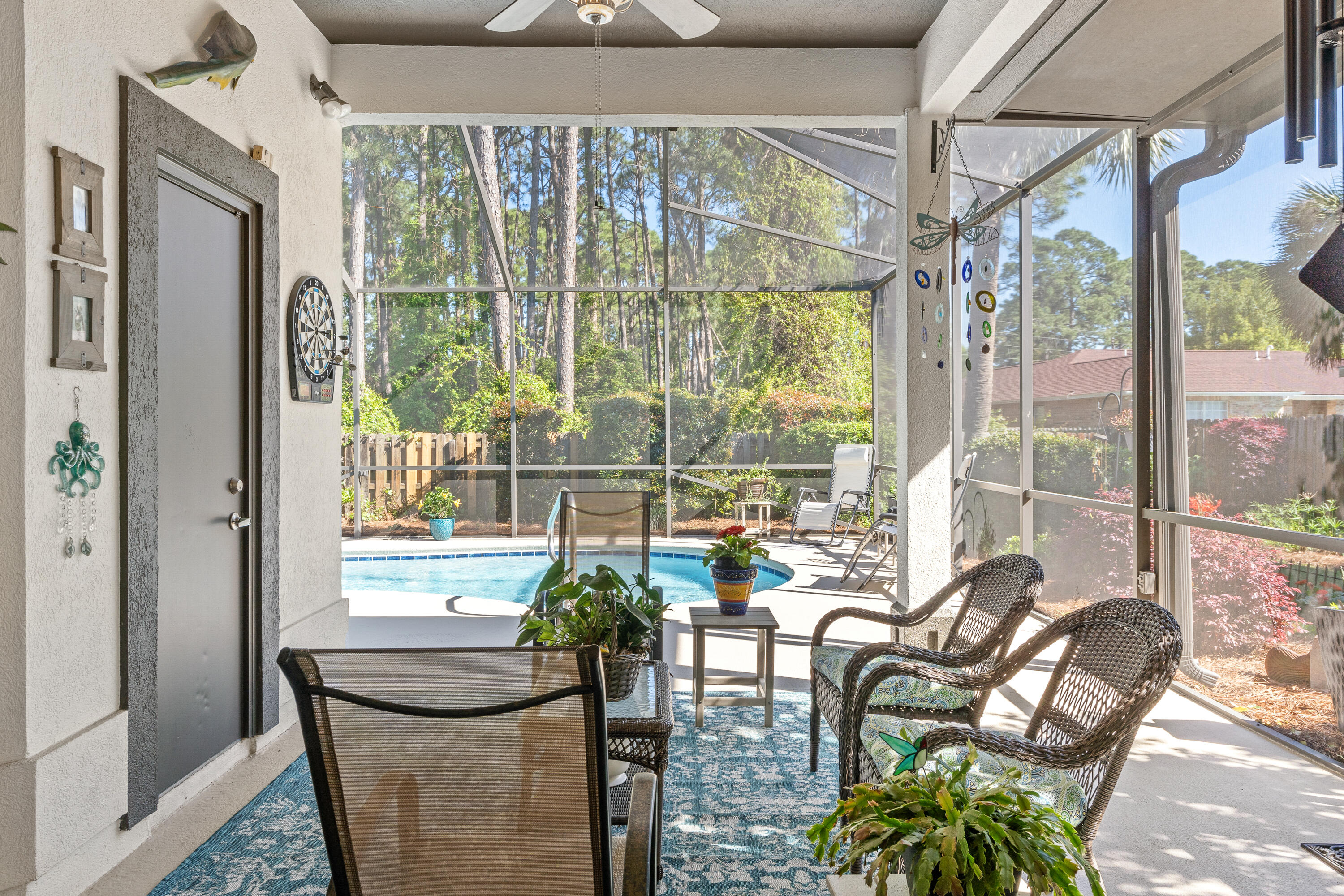 WINDSOR FOREST - Residential