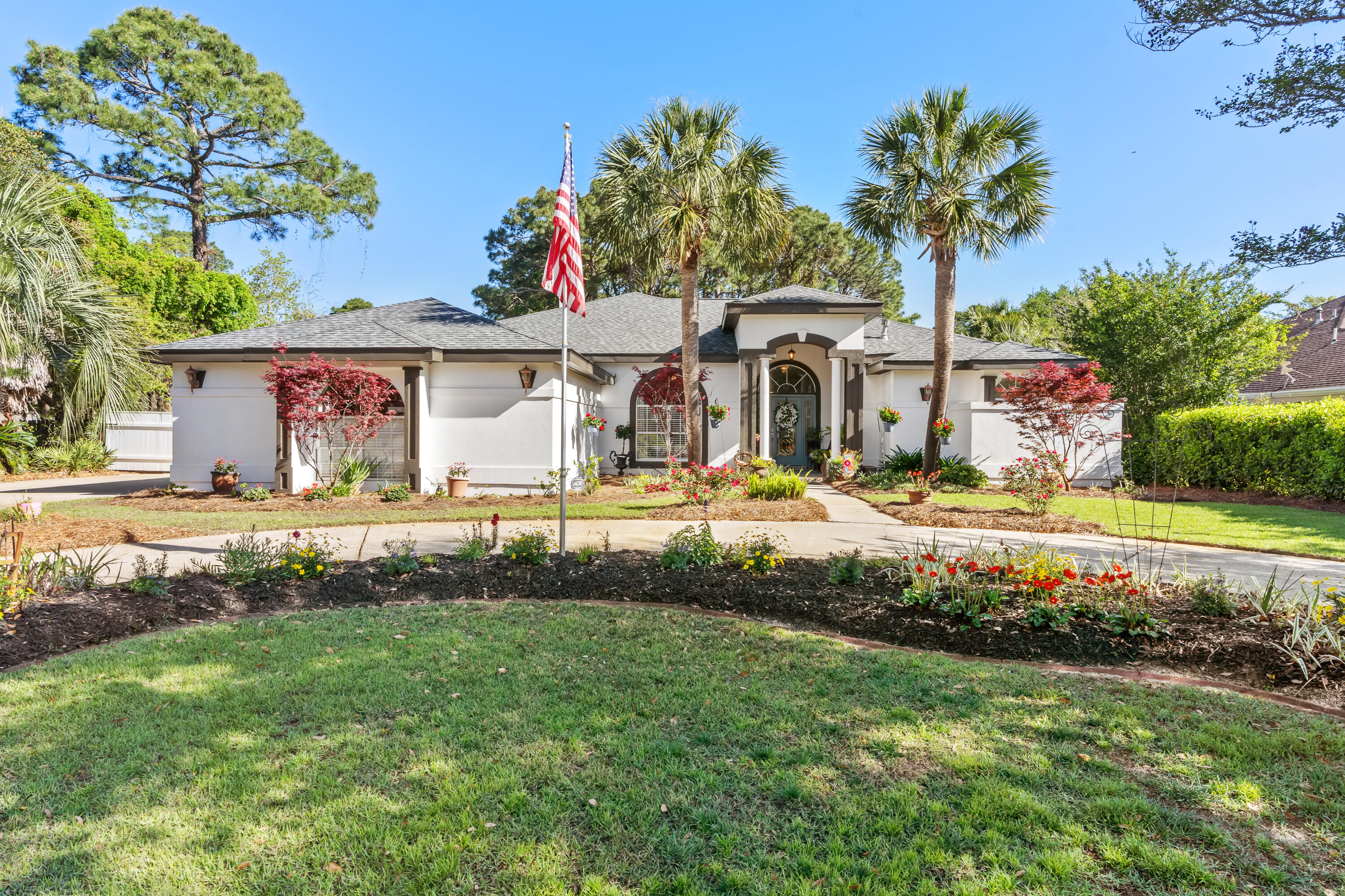 WINDSOR FOREST - Residential