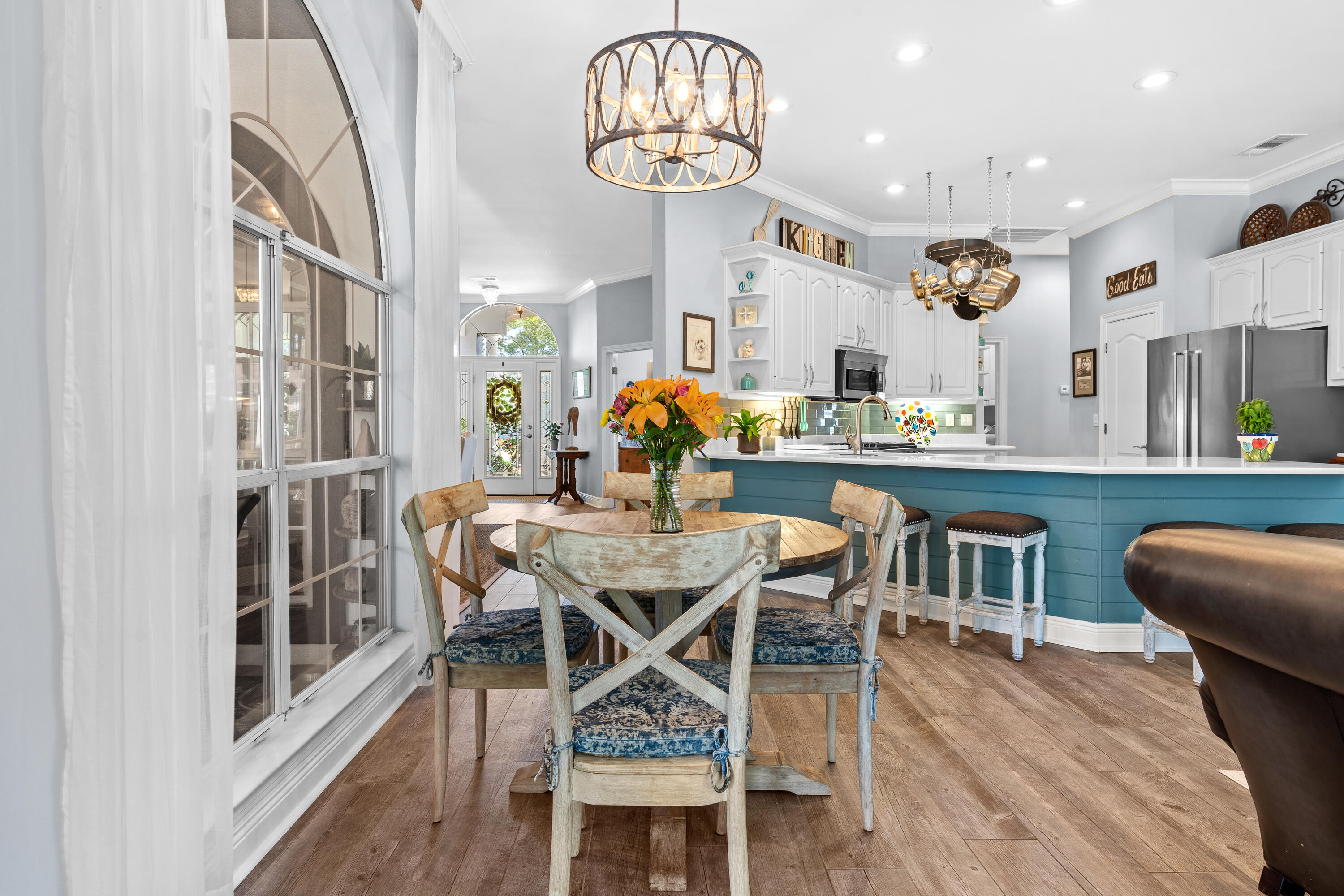 WINDSOR FOREST - Residential