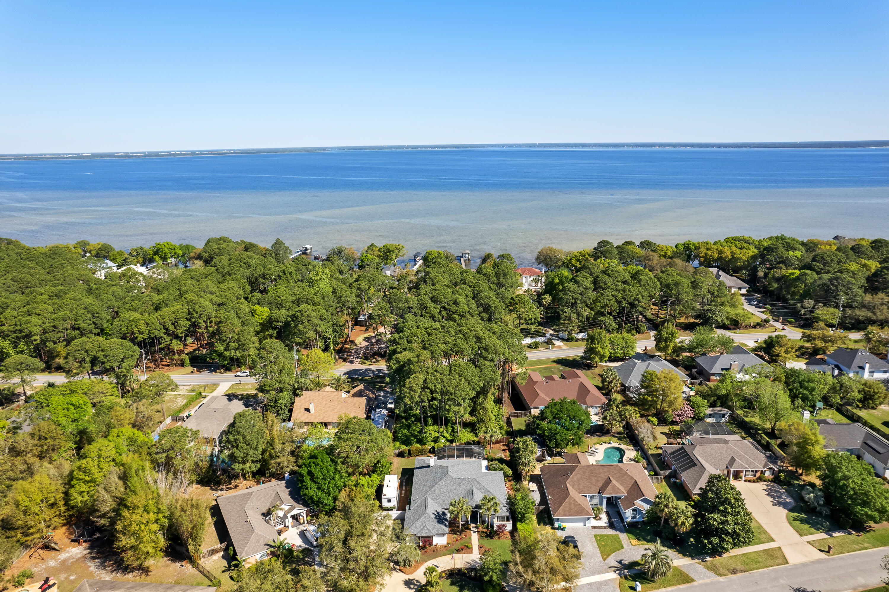 WINDSOR FOREST - Residential