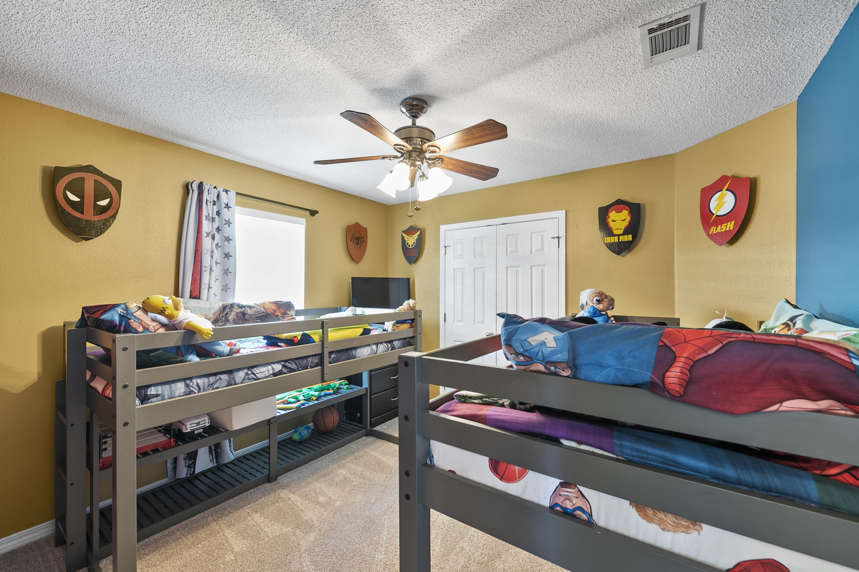 VICTORIAN VILLAGE - Residential