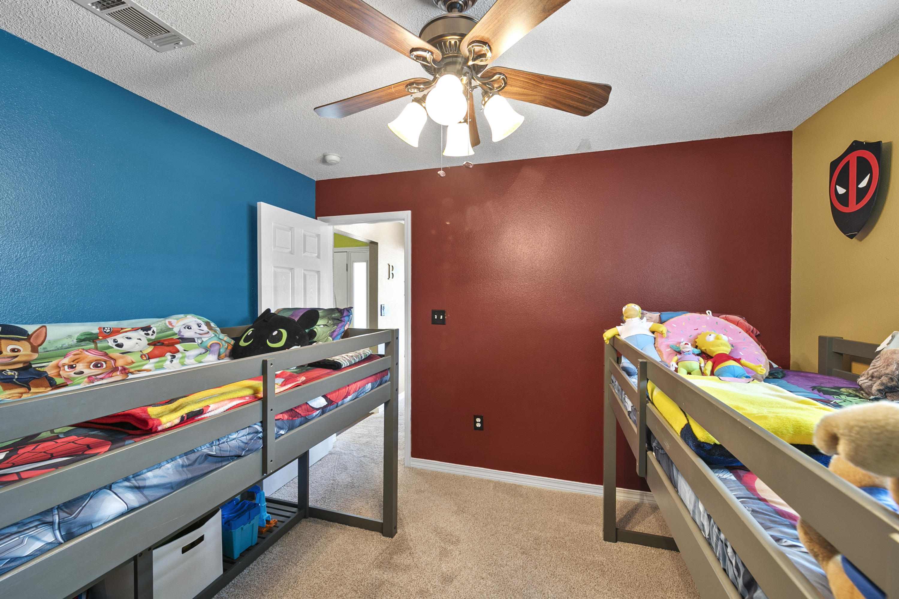 VICTORIAN VILLAGE - Residential