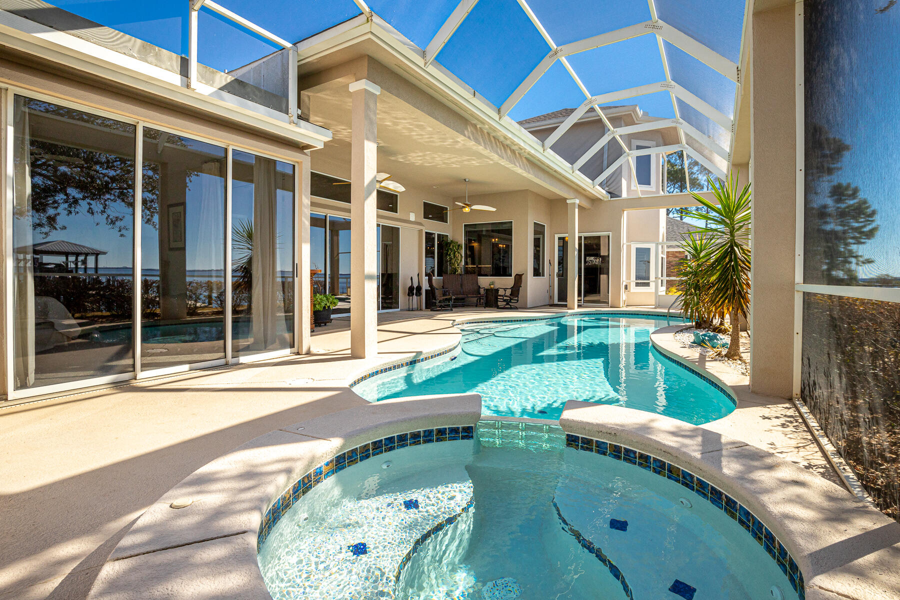 SOUTHWIND - Residential
