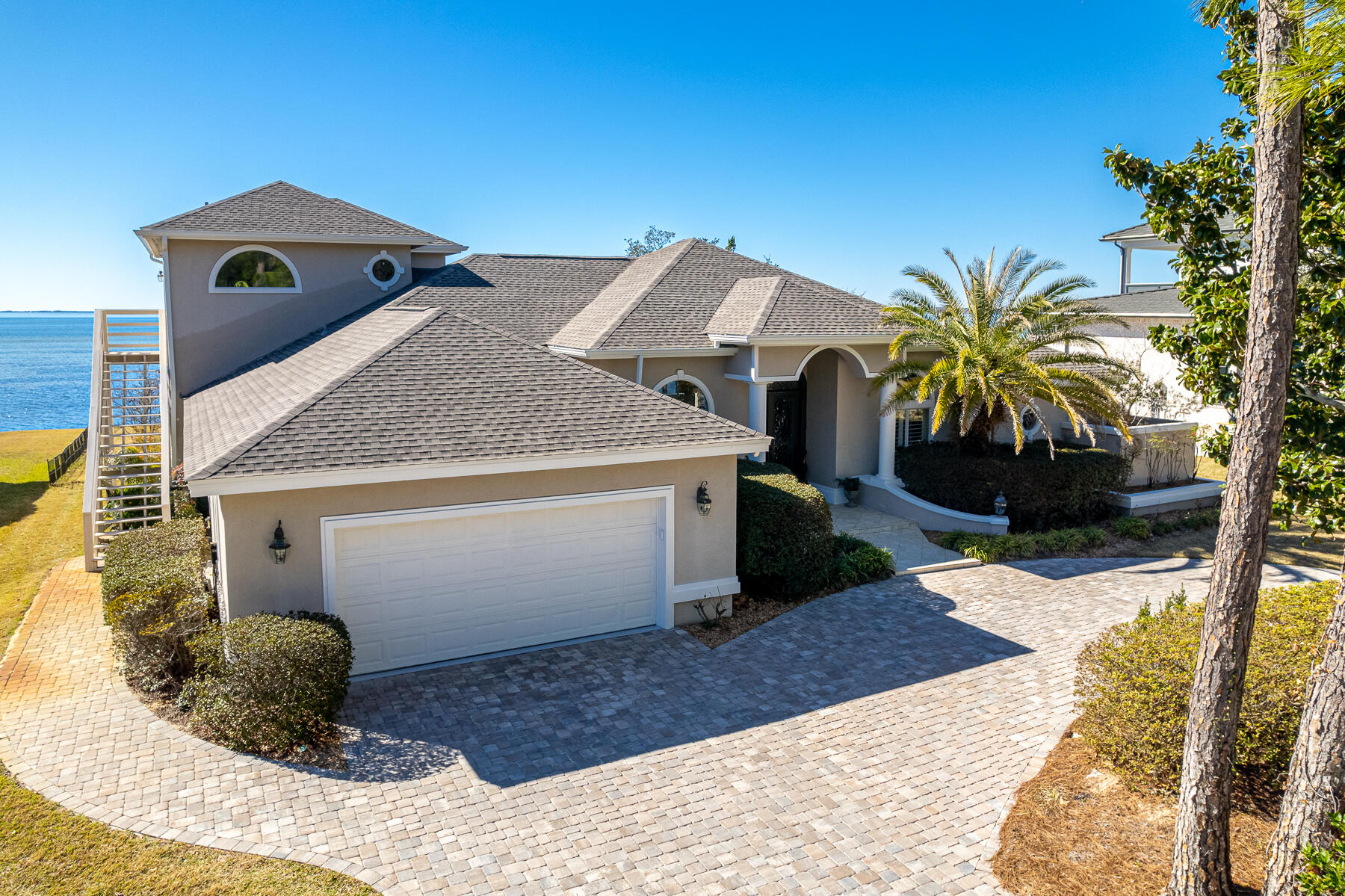 SOUTHWIND - Residential