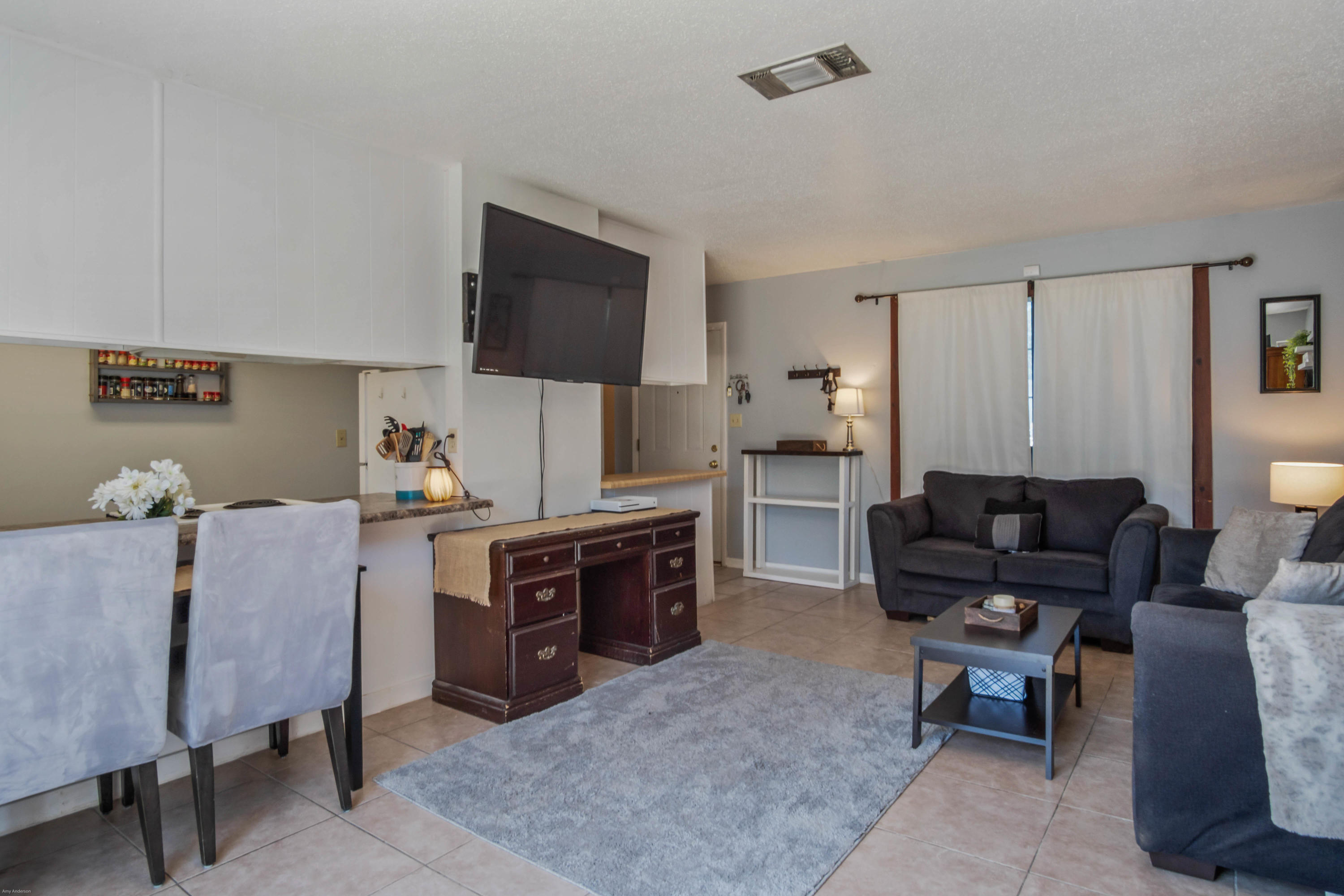 PINE MEADOWS 1ST ADDNF - Residential