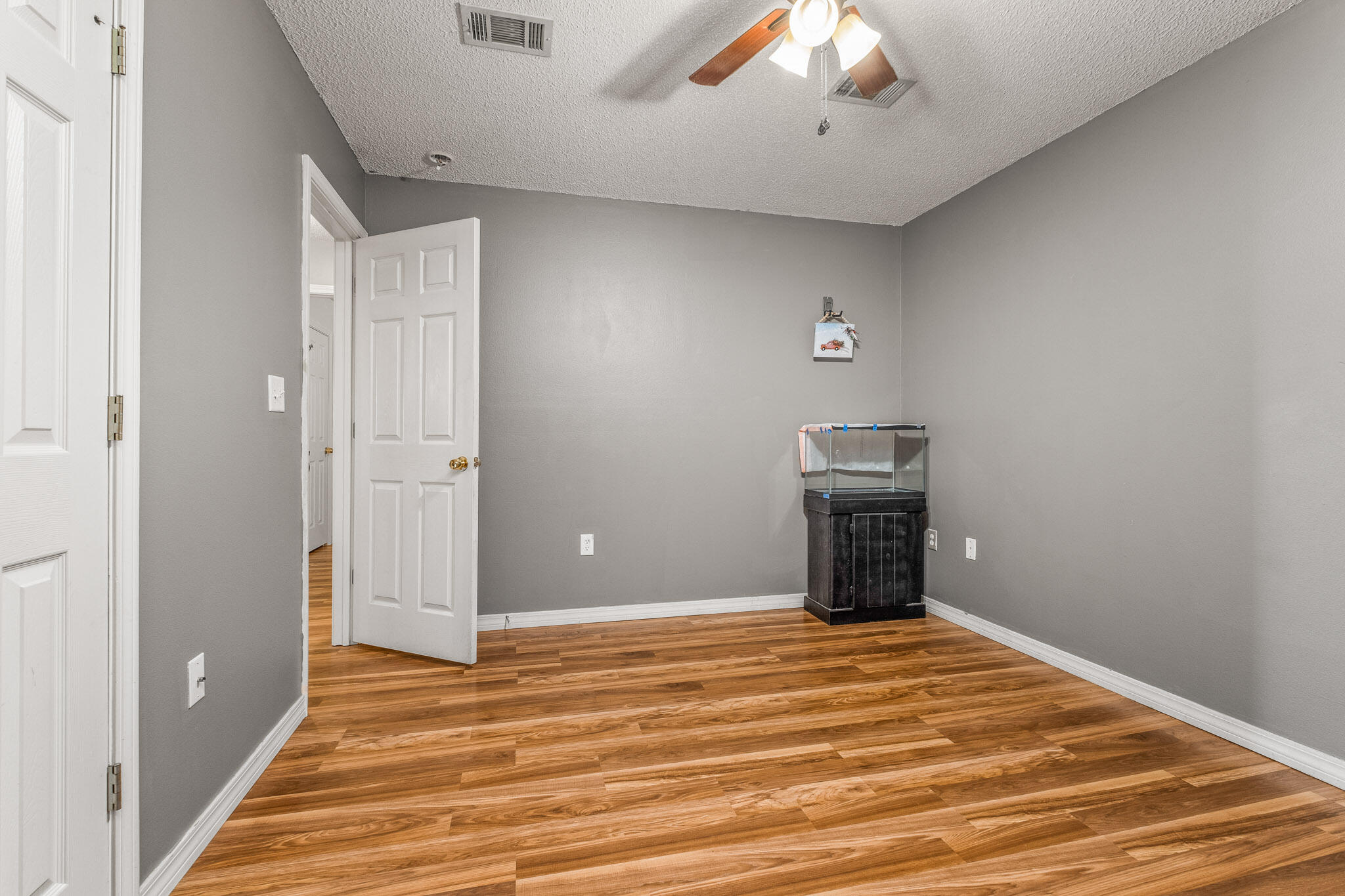 SOUTHWAY ESTATES 1ST ADDN - Residential