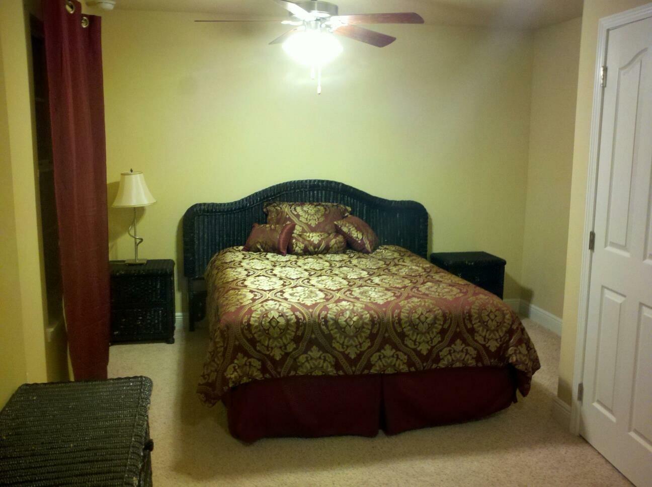 WATER OAKS T/H - Residential