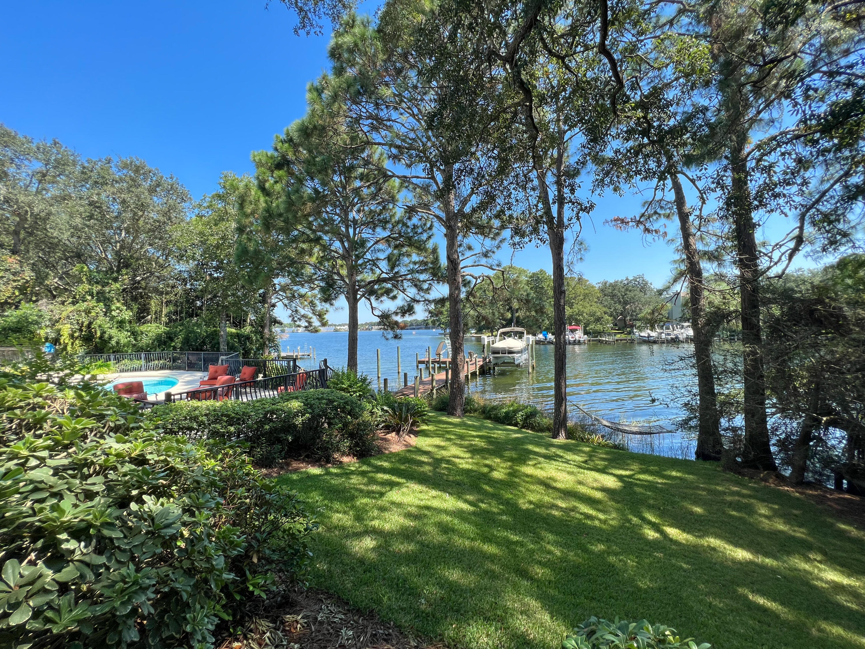 KIDD BAYOU OAKS - Residential