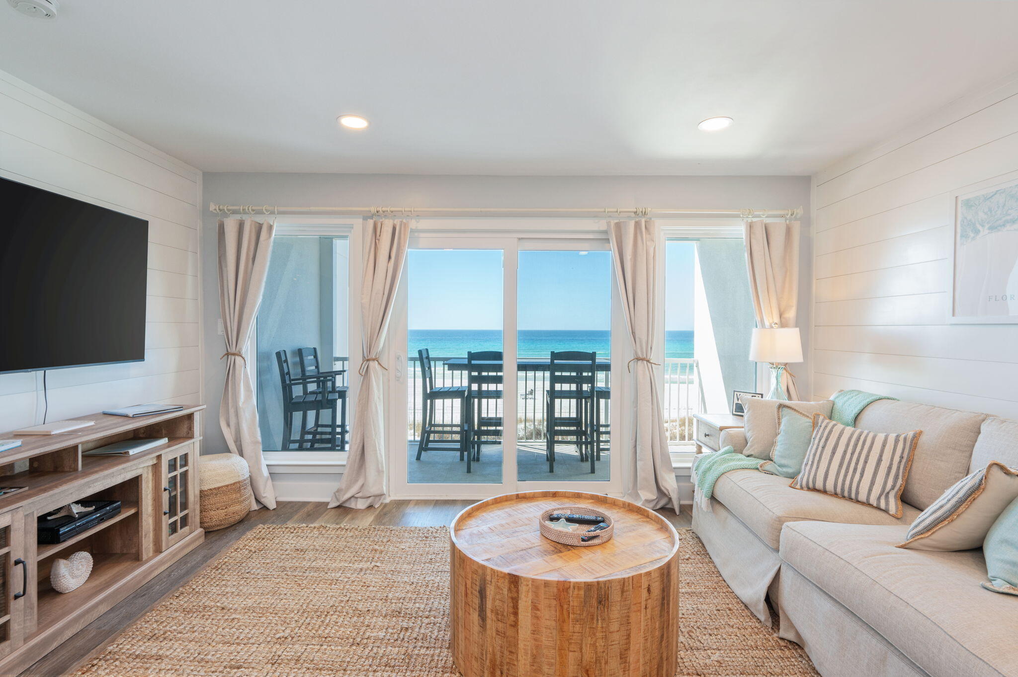 RAMSGATE HARBOUR PH 1 CONDO - Residential