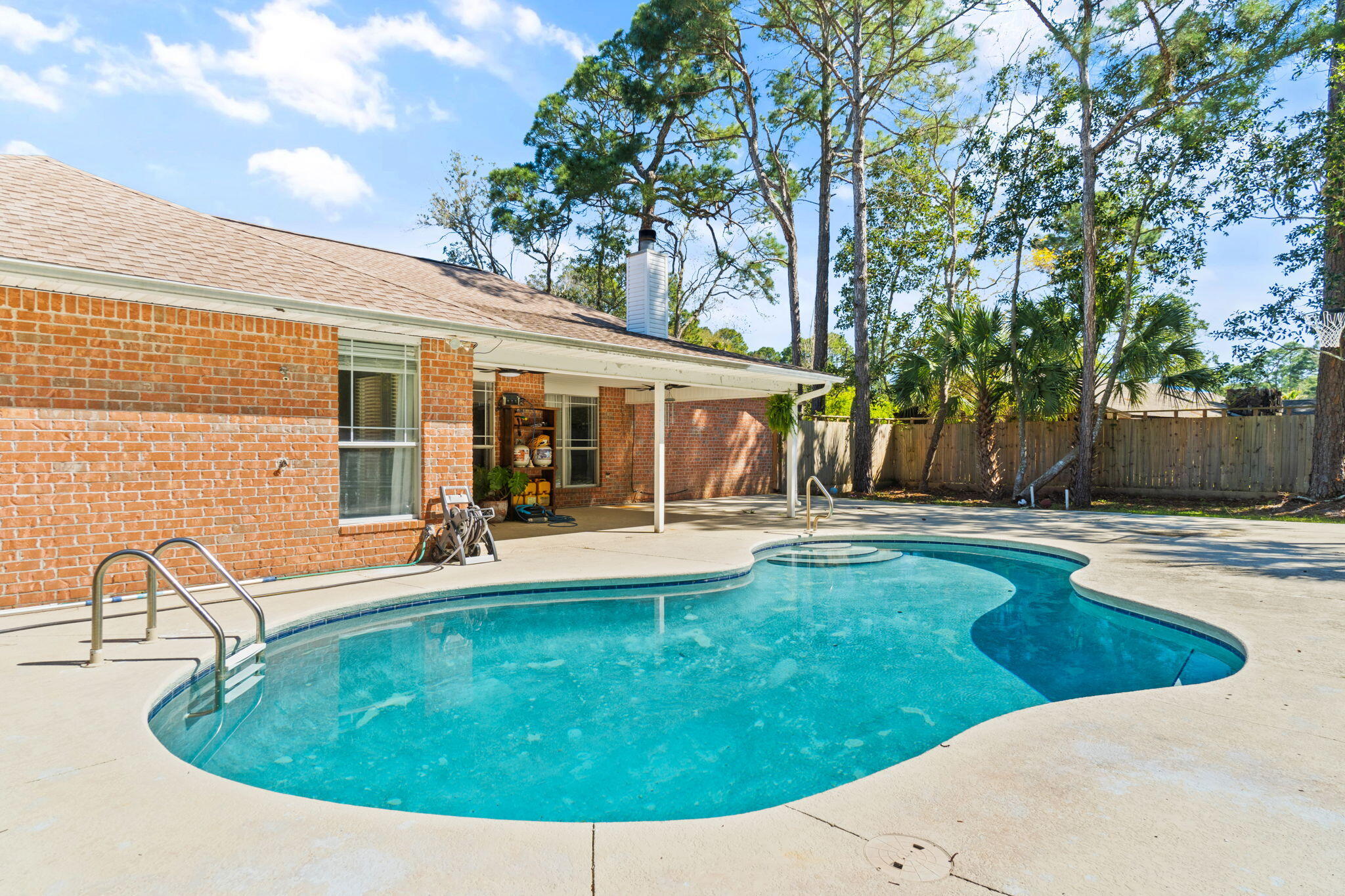 WOODLORE - Residential