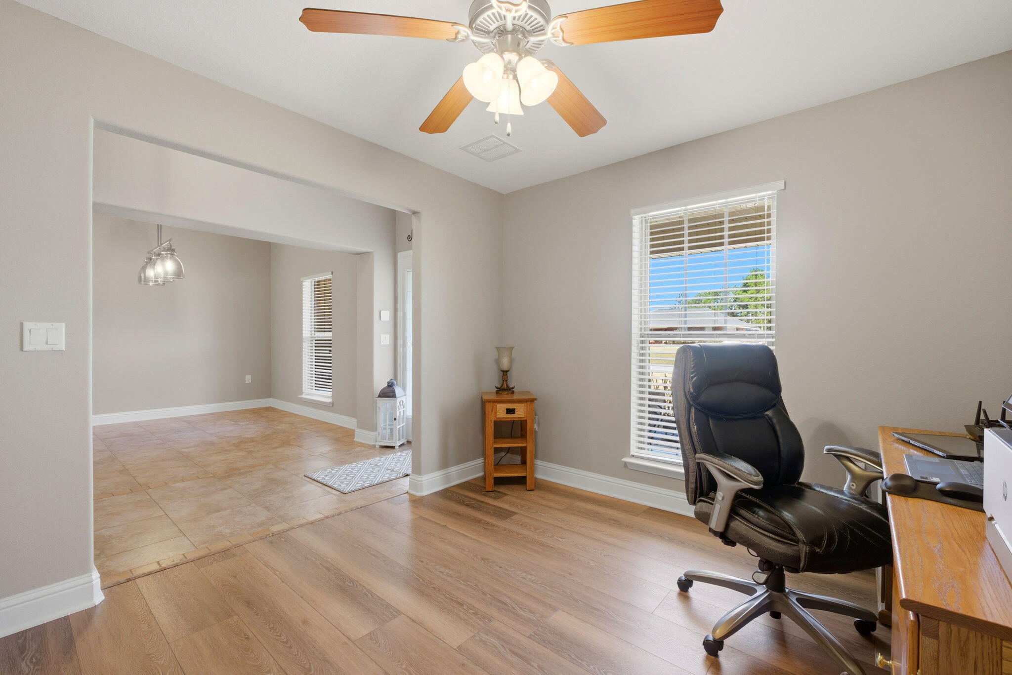 HOLLEY BY THE SEA - Residential