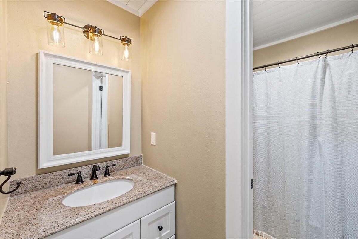BAYOU VILLAGE CONDO PH 1 - Residential