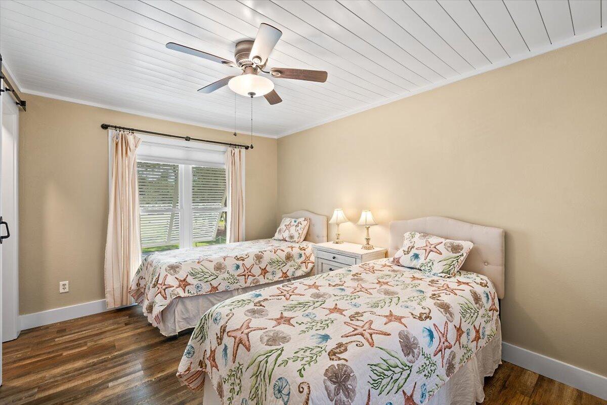 BAYOU VILLAGE CONDO PH 1 - Residential