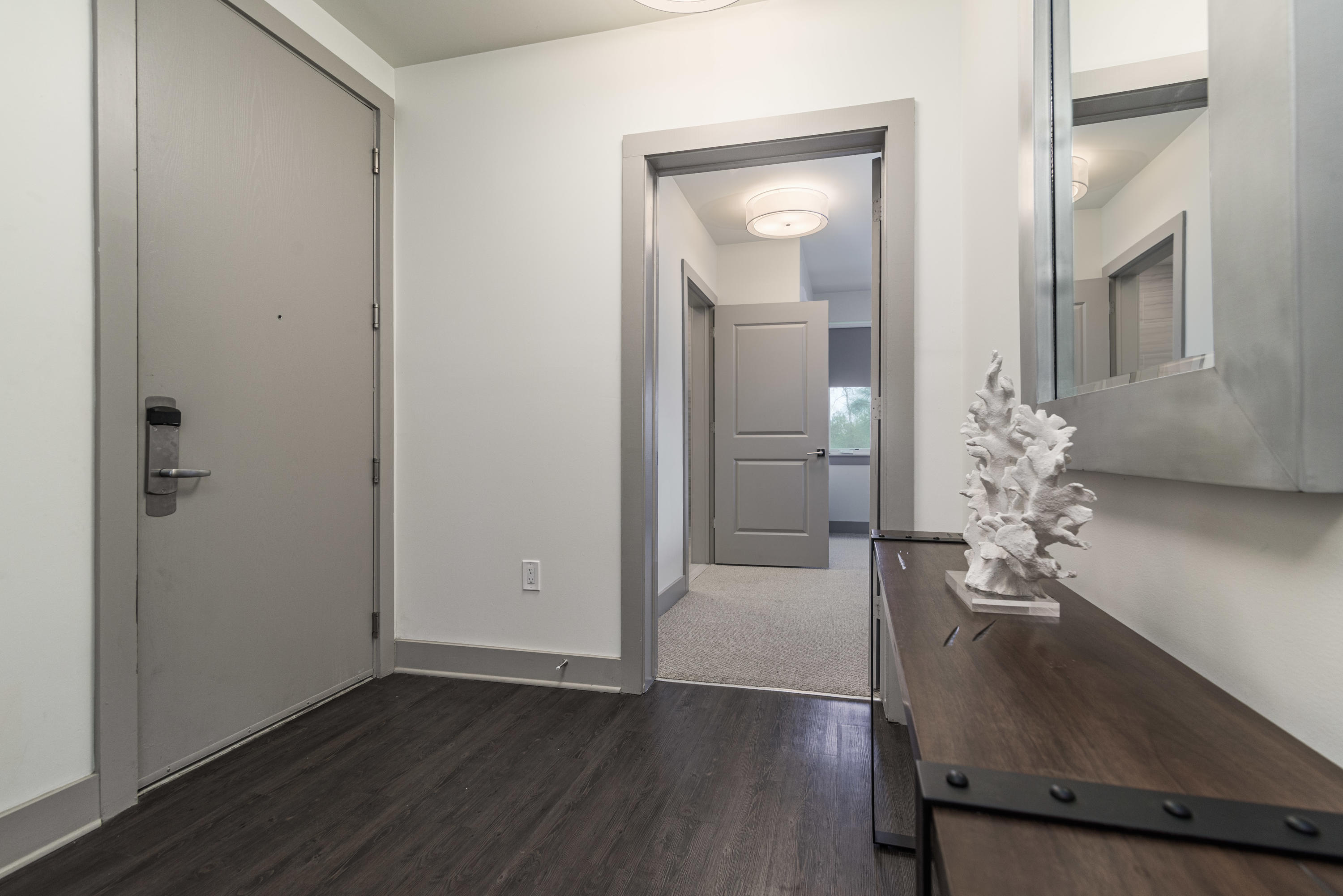 THE POINTE CONDOMINIUM - Residential