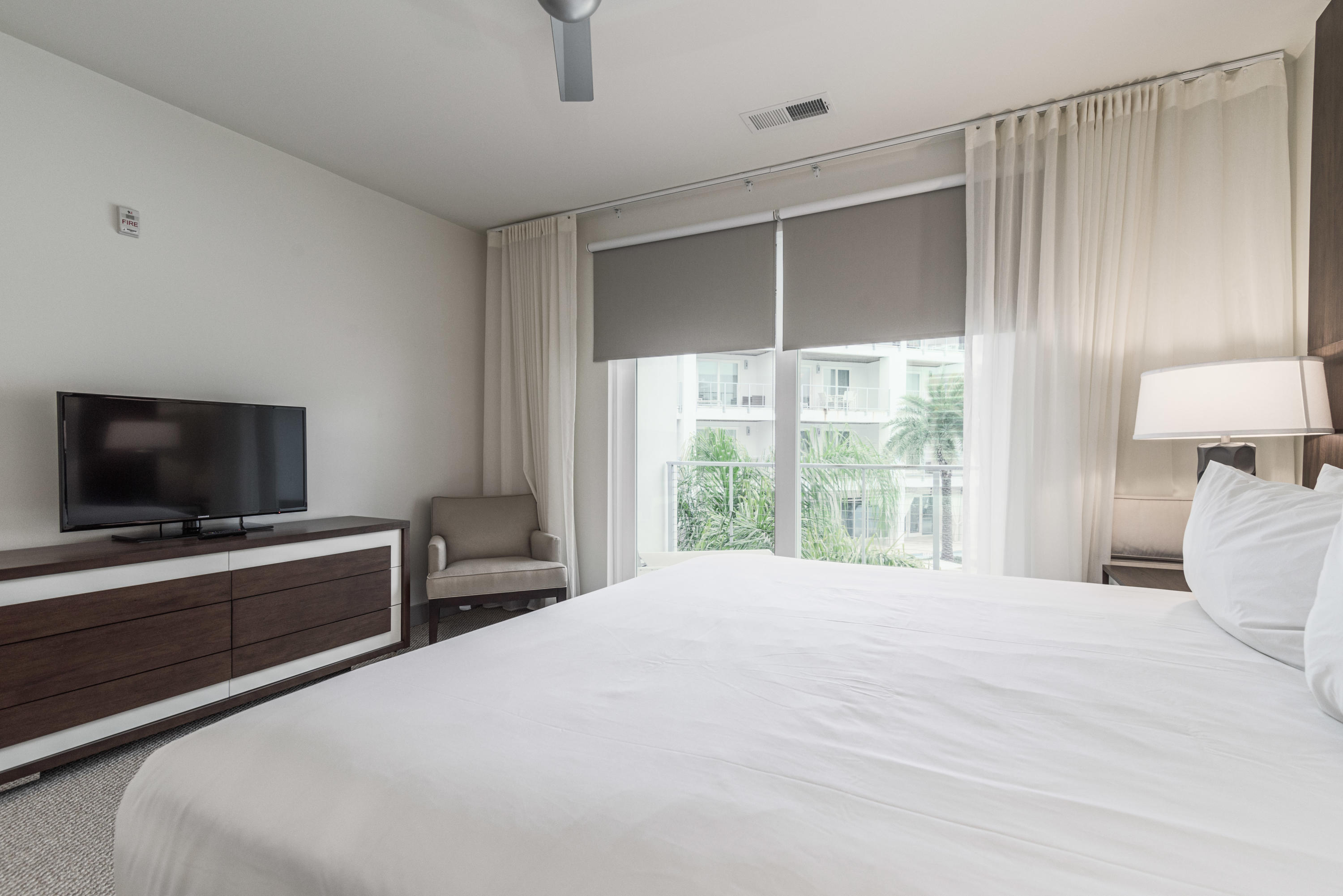 THE POINTE CONDOMINIUM - Residential