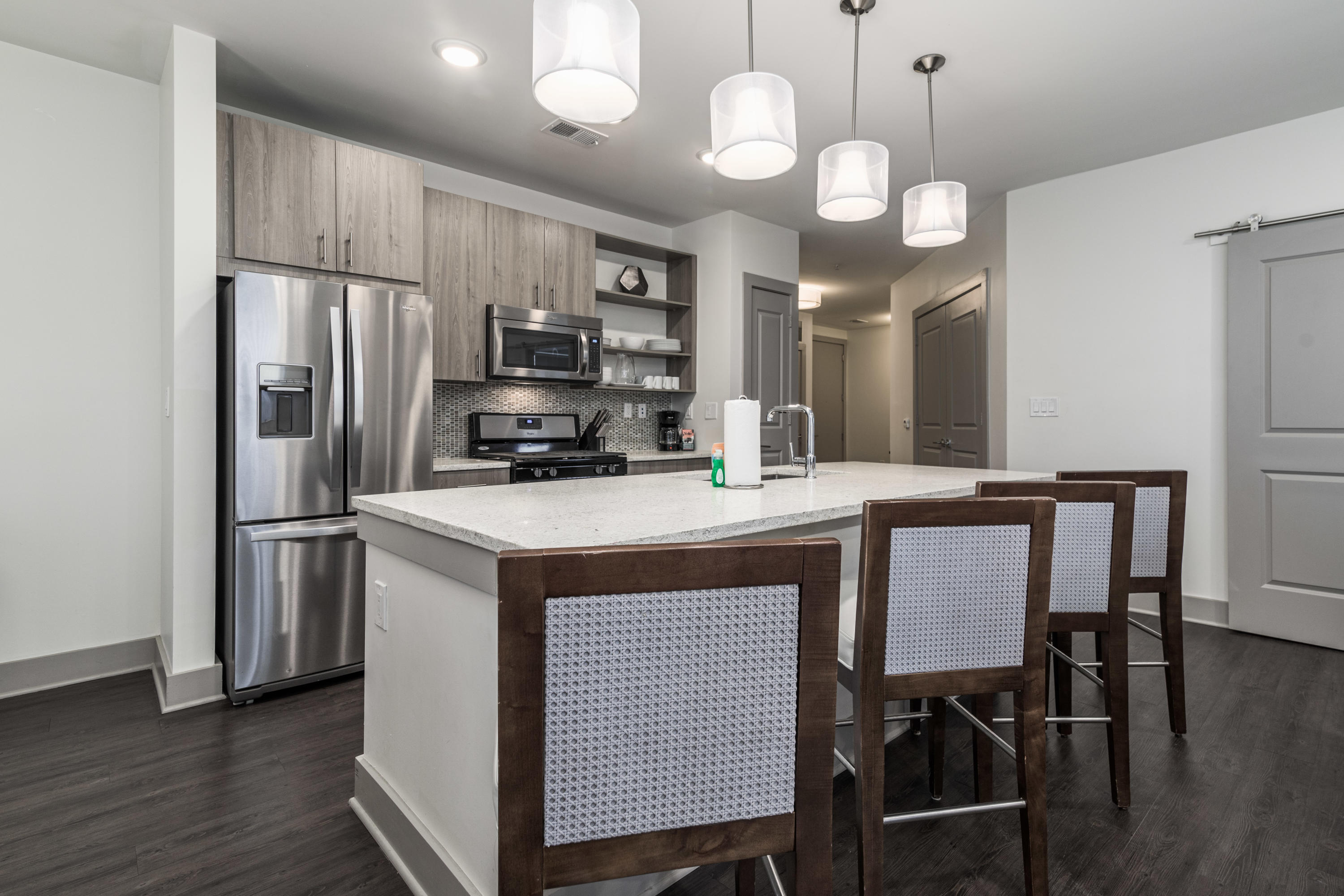 THE POINTE CONDOMINIUM - Residential