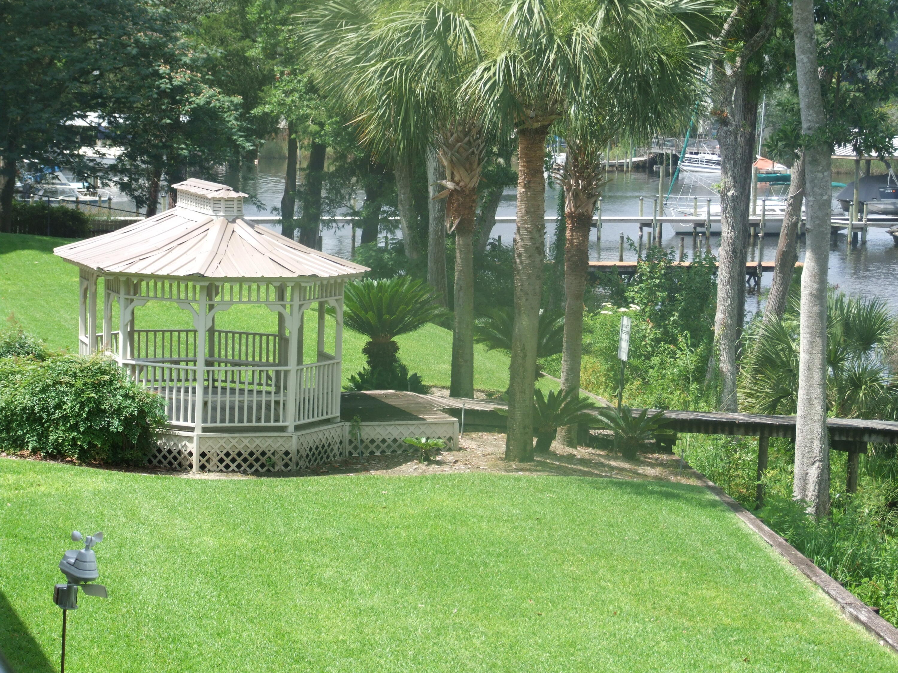 Swift Creek Townhomes - Residential