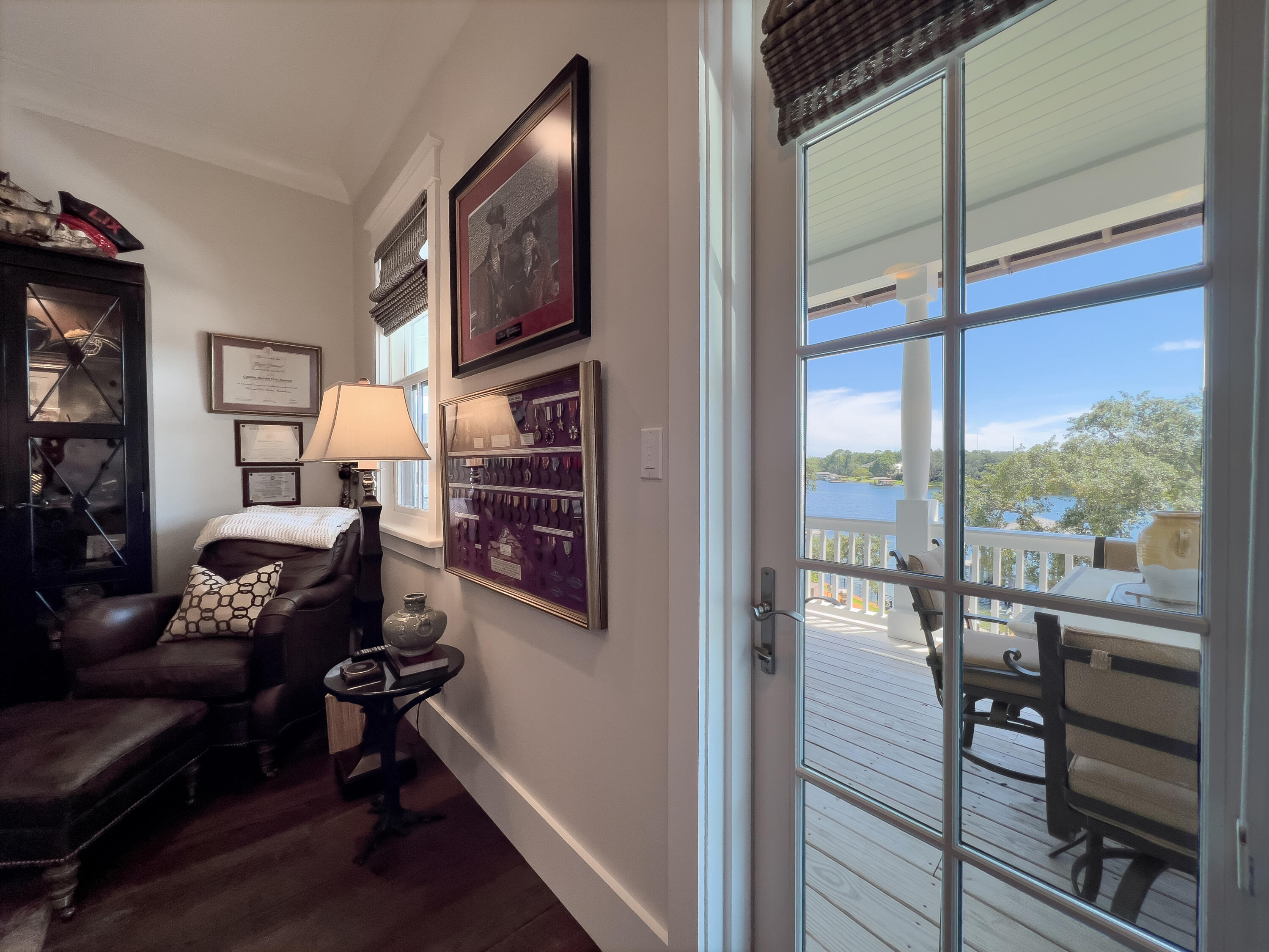 BAYOU VISTA - Residential