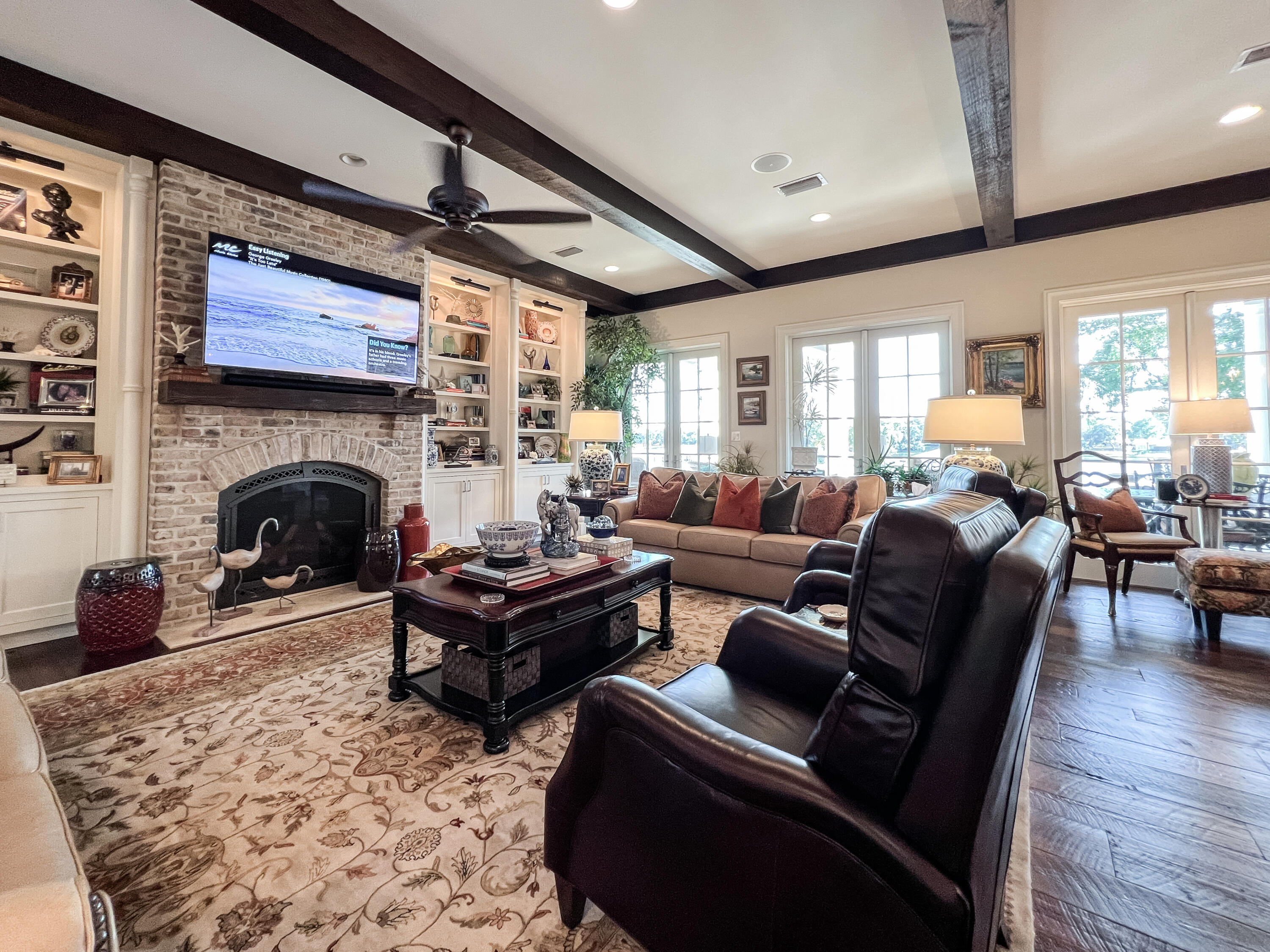 BAYOU VISTA - Residential