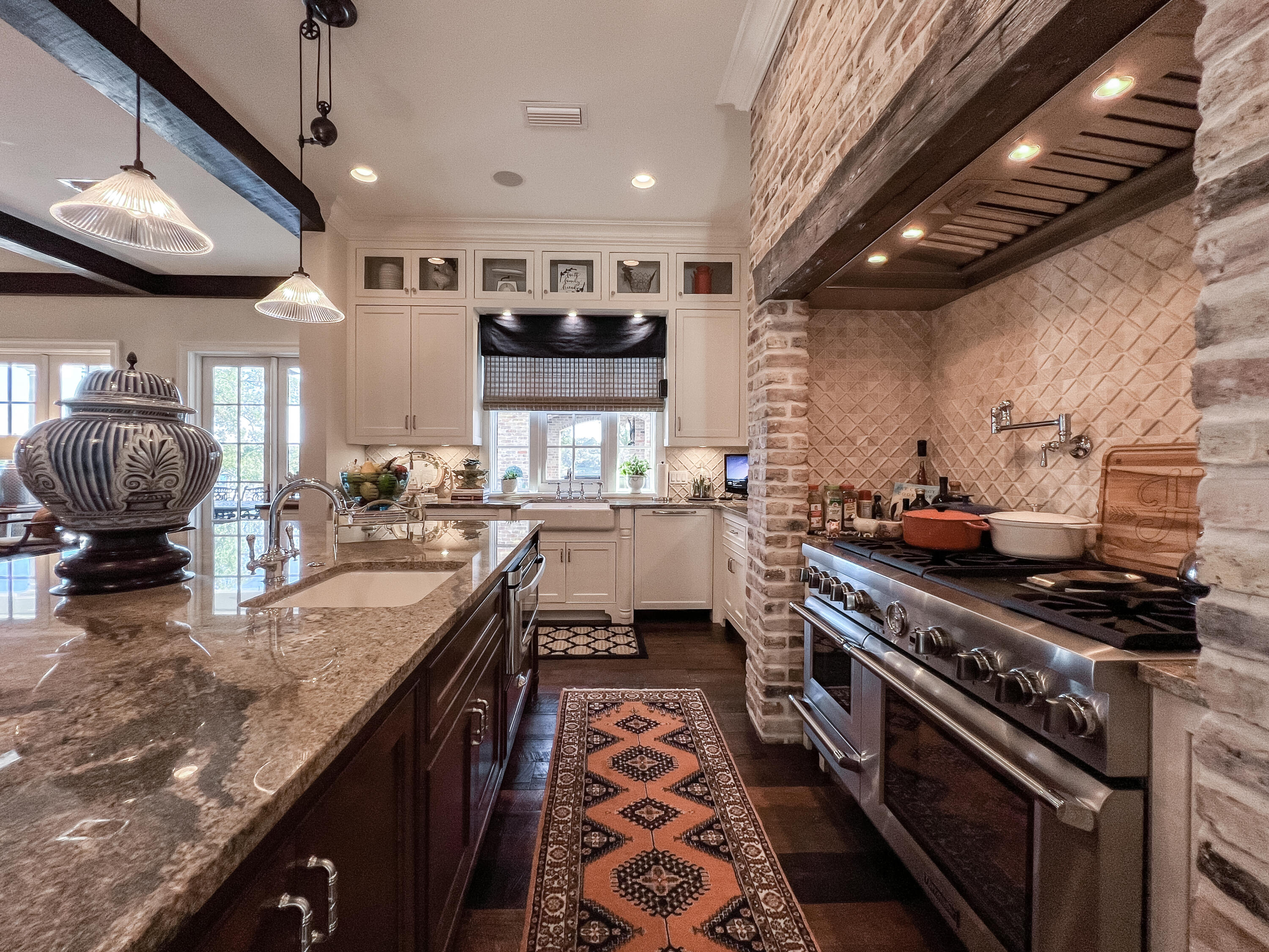 BAYOU VISTA - Residential