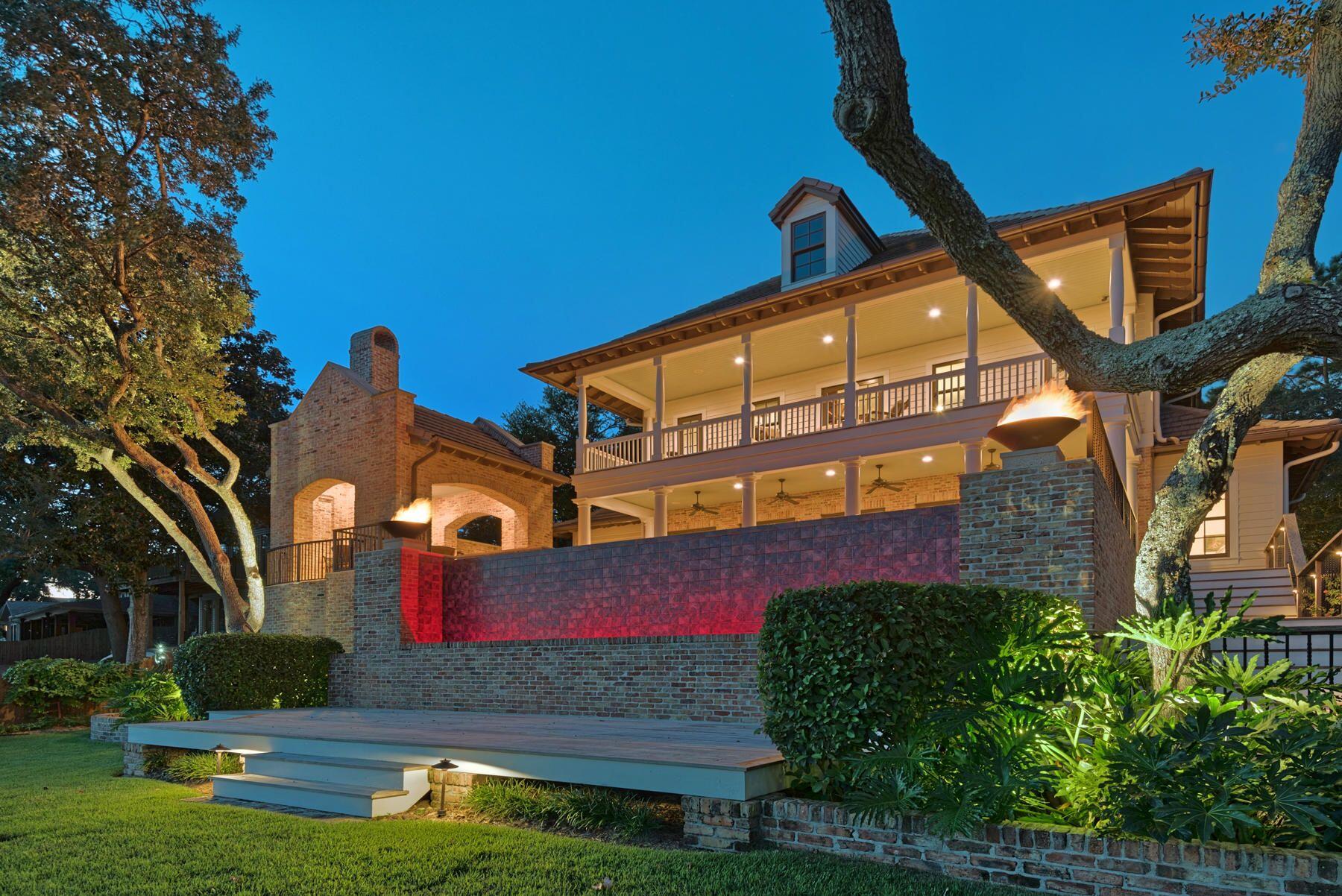 BAYOU VISTA - Residential