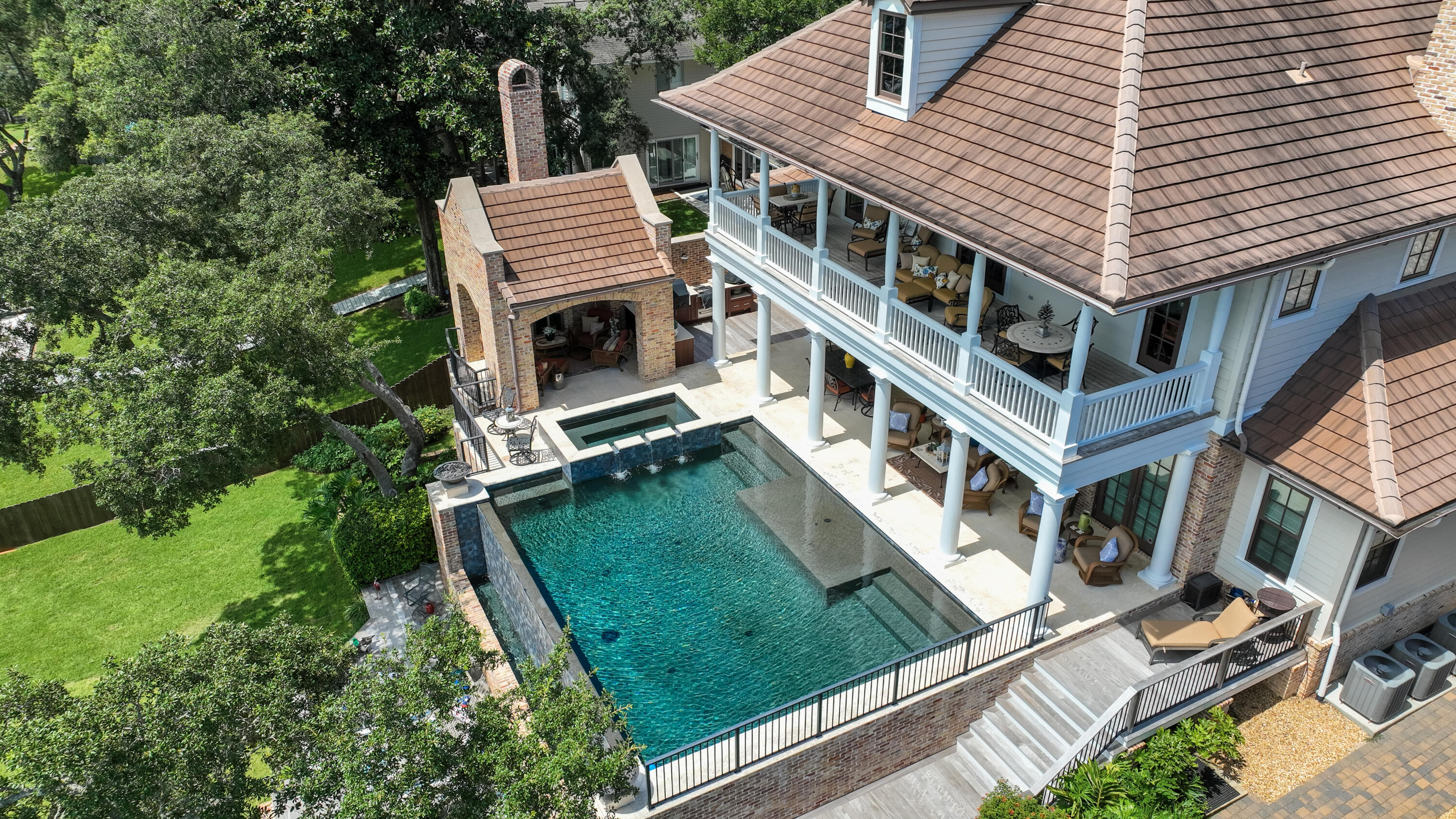 BAYOU VISTA - Residential