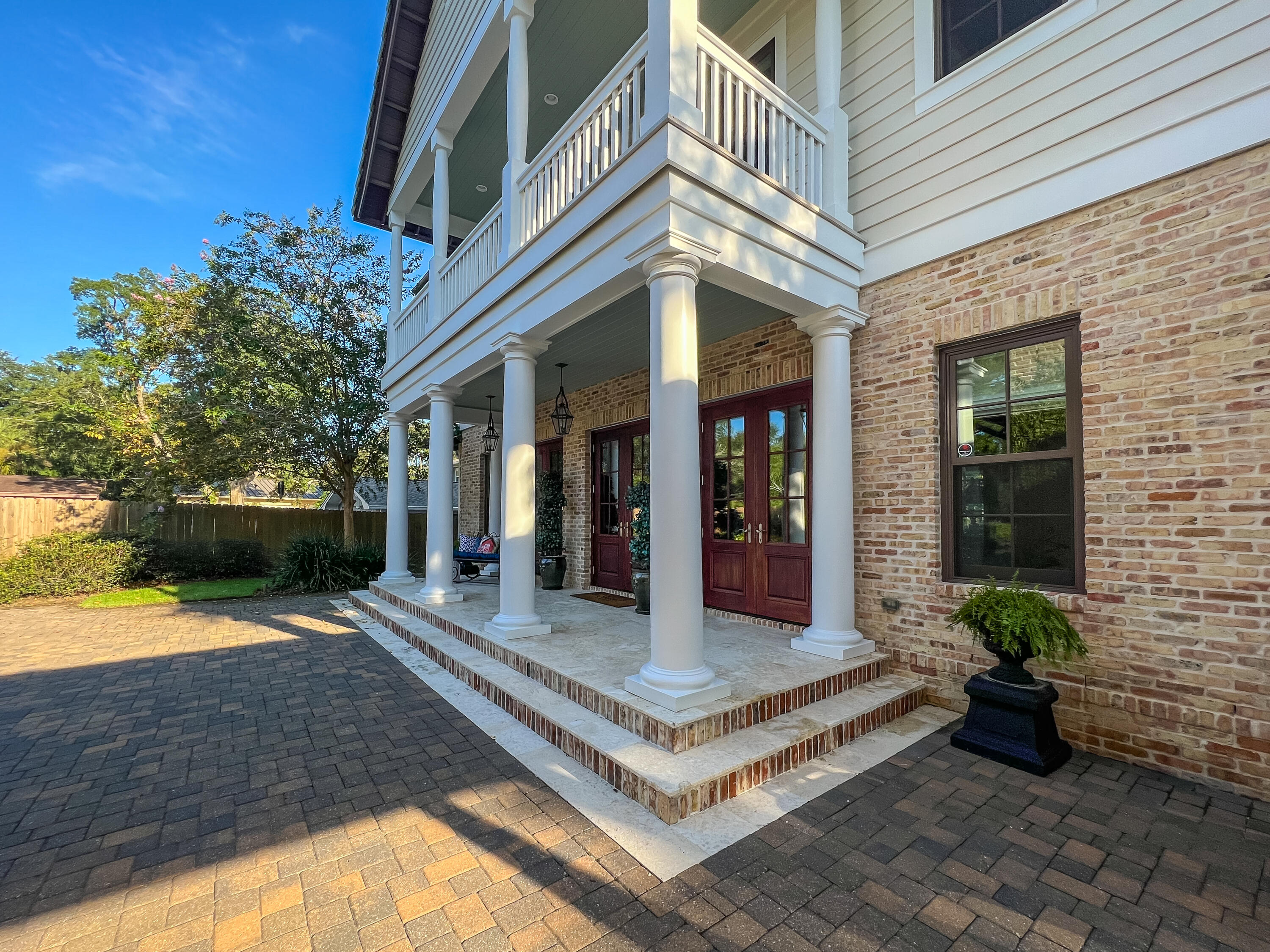 BAYOU VISTA - Residential