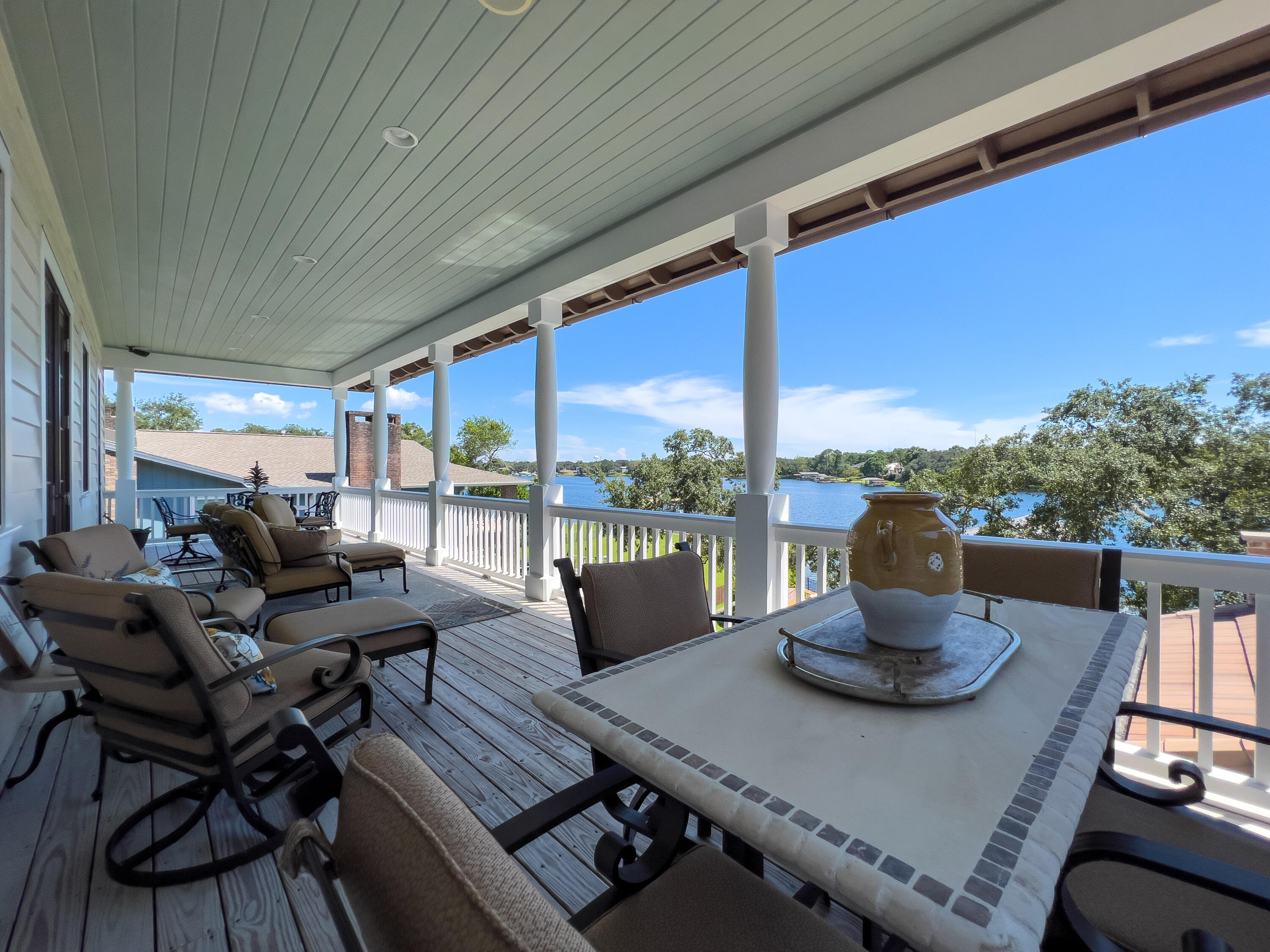 BAYOU VISTA - Residential