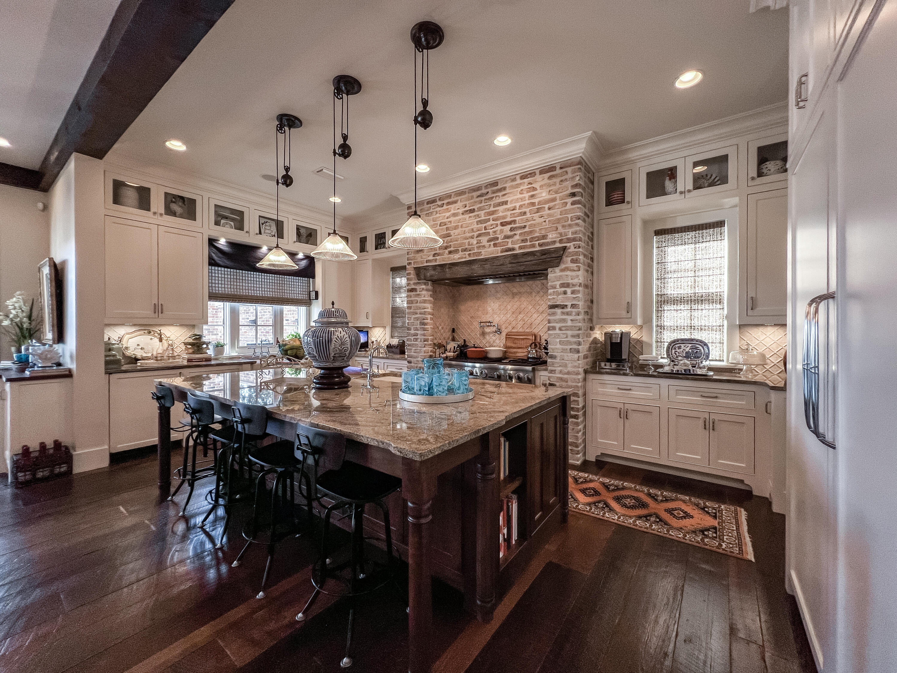 BAYOU VISTA - Residential