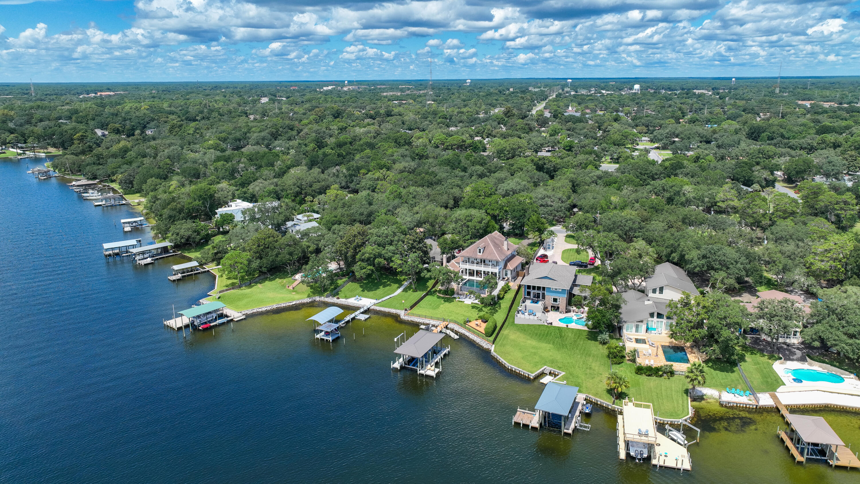 BAYOU VISTA - Residential