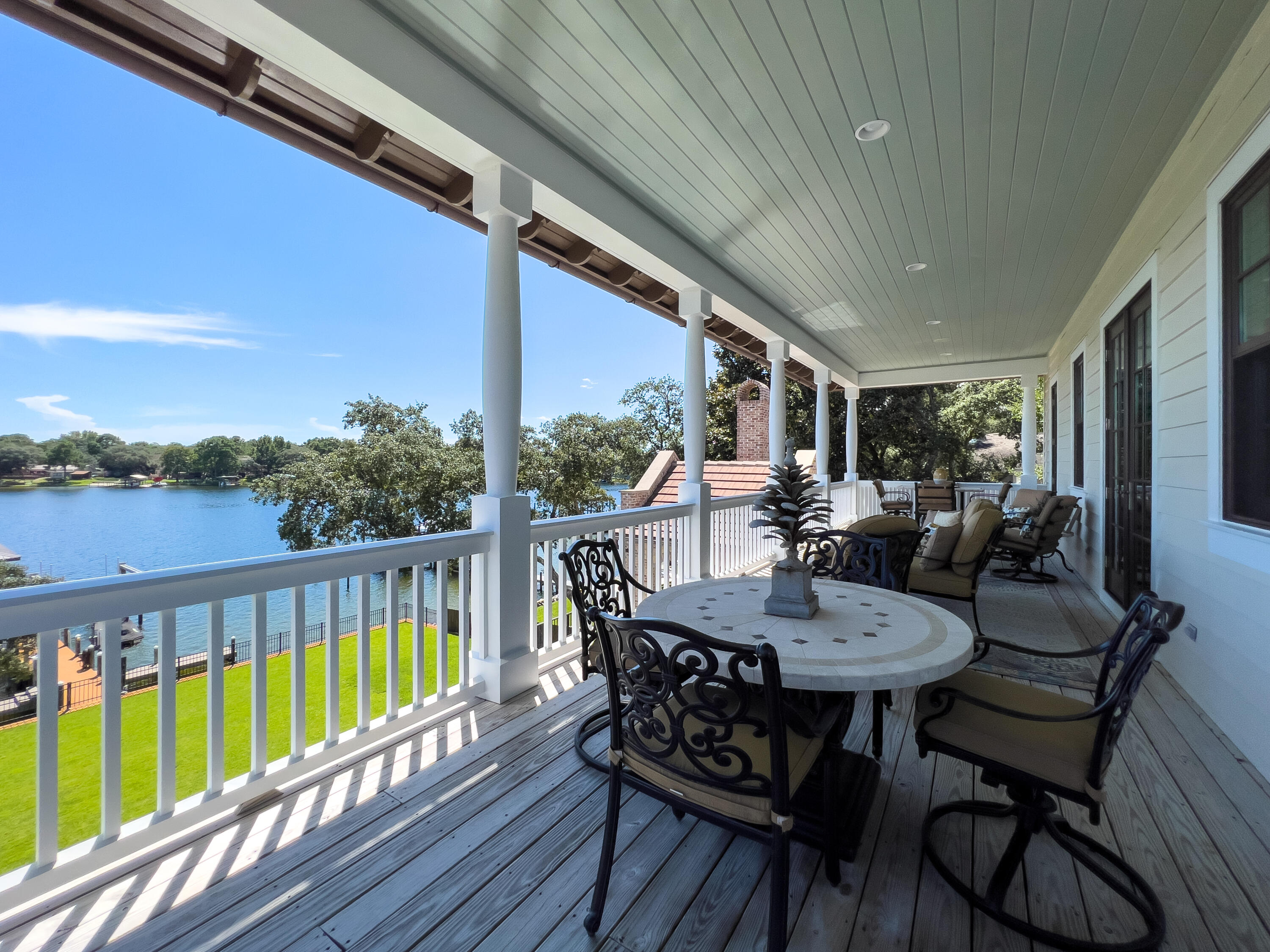 BAYOU VISTA - Residential