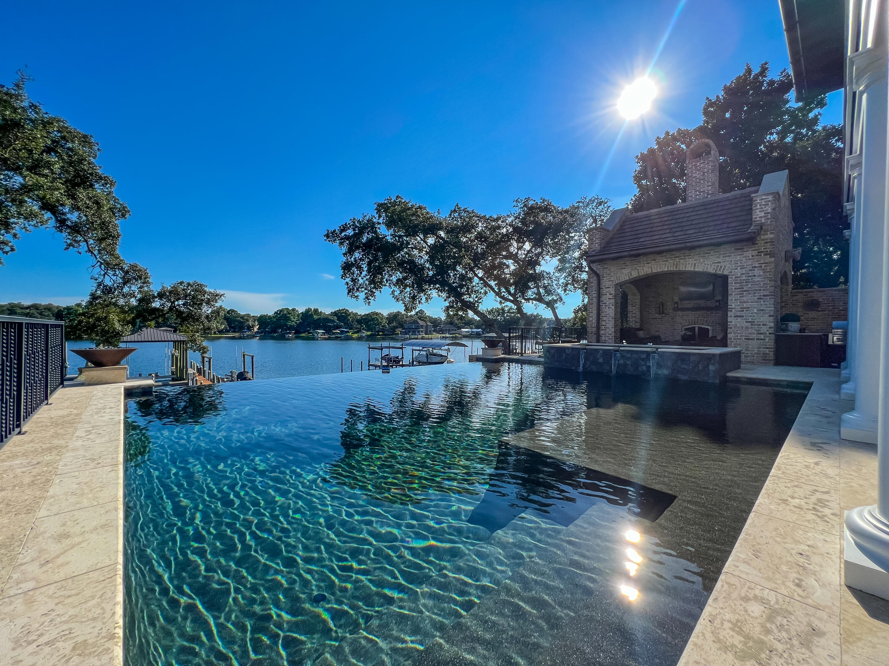 BAYOU VISTA - Residential