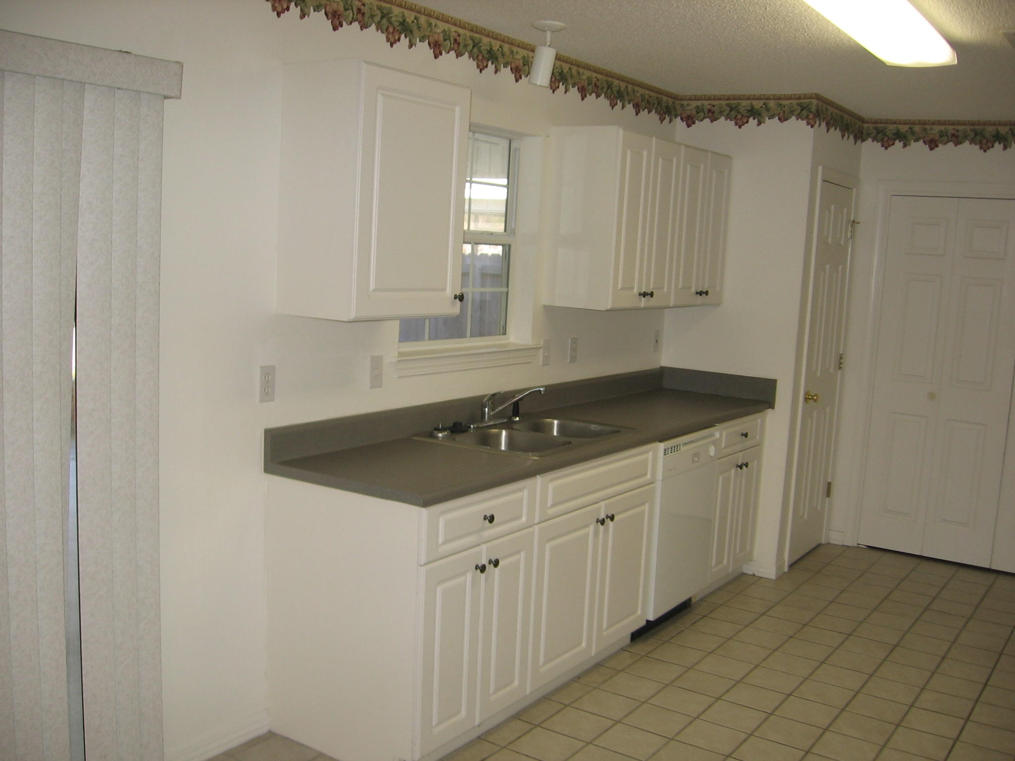 WATERFORD ESTATES S/D - Residential Lease