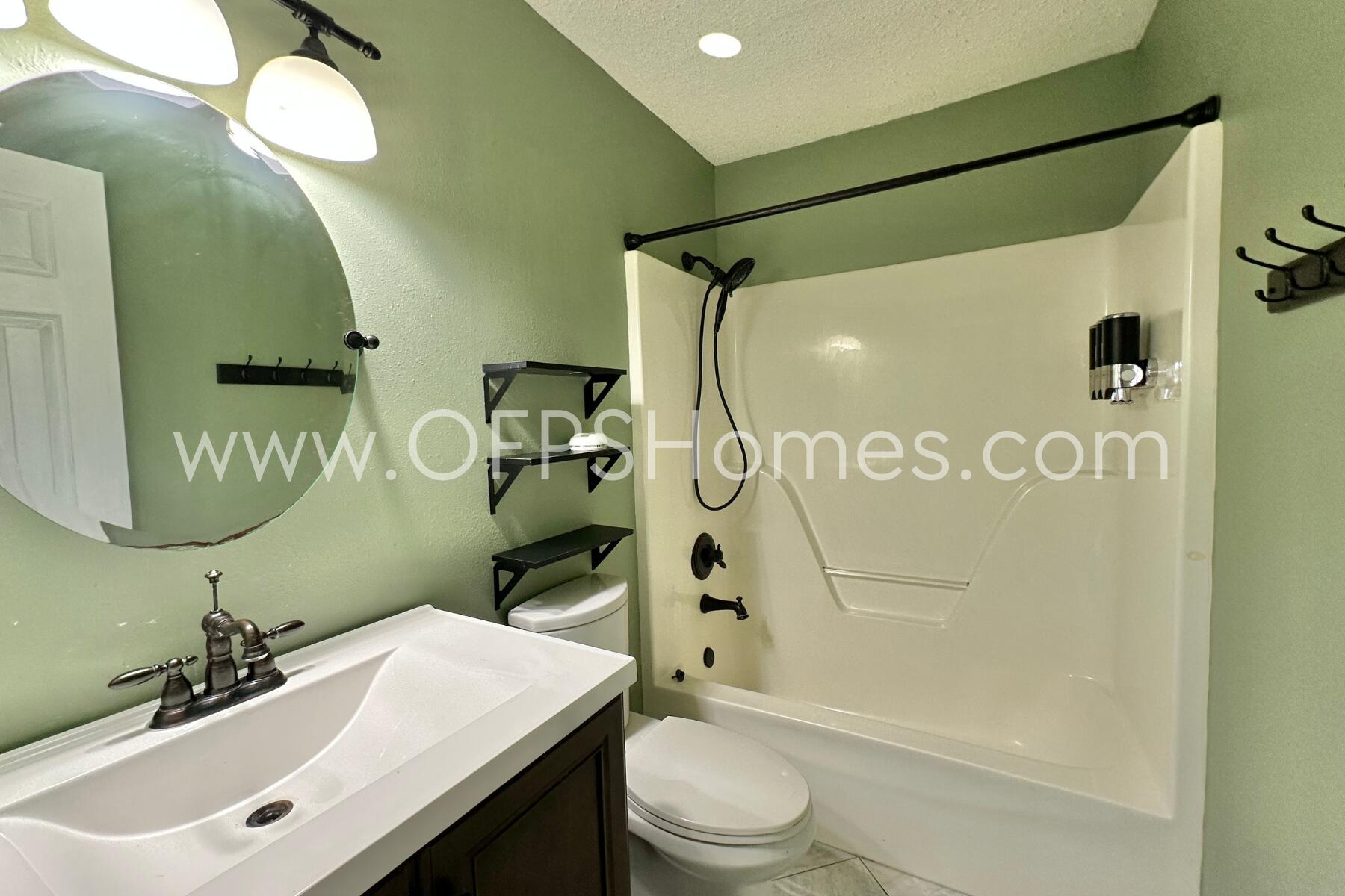 PARK PLACE 5 - Residential Lease