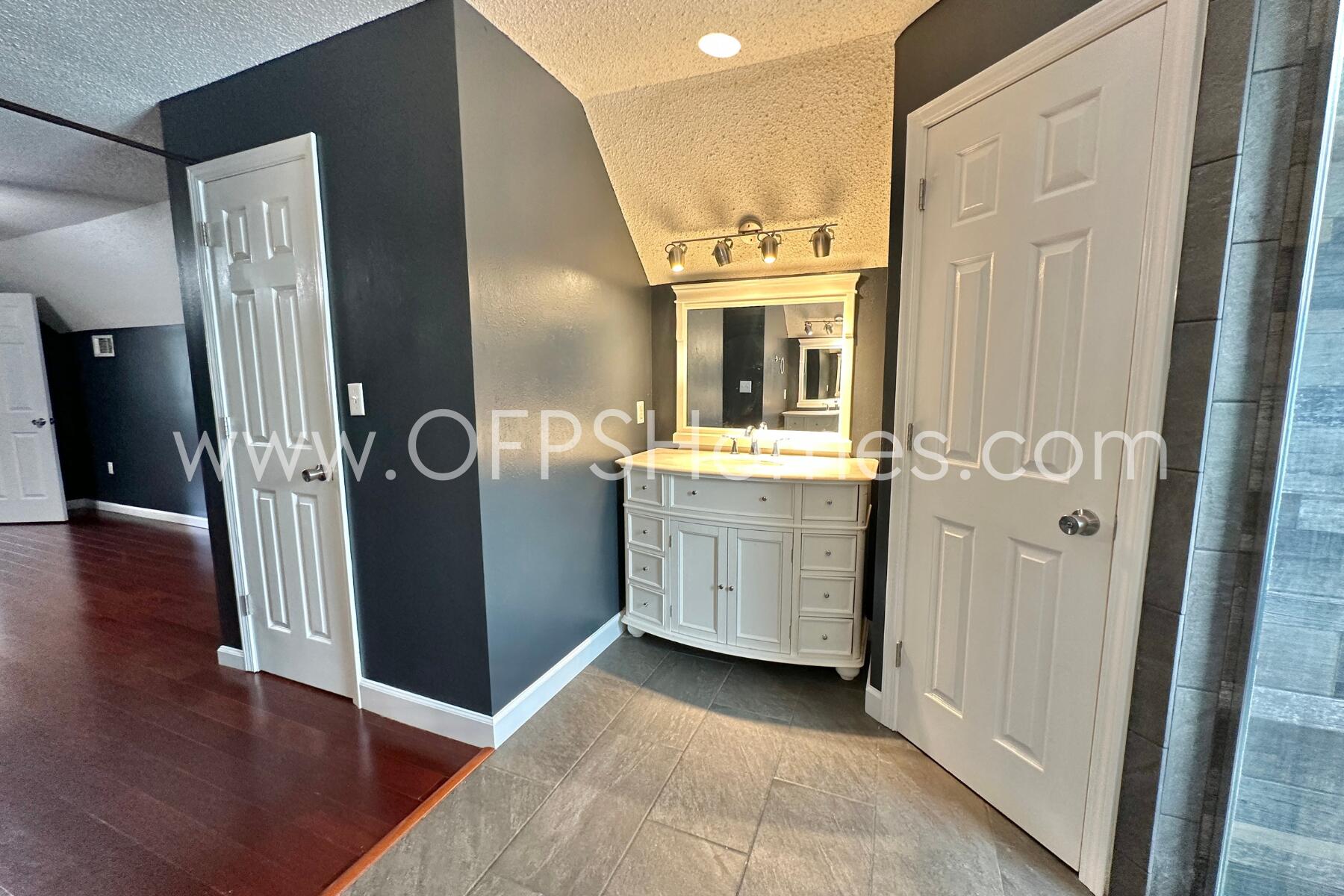 PARK PLACE 5 - Residential Lease