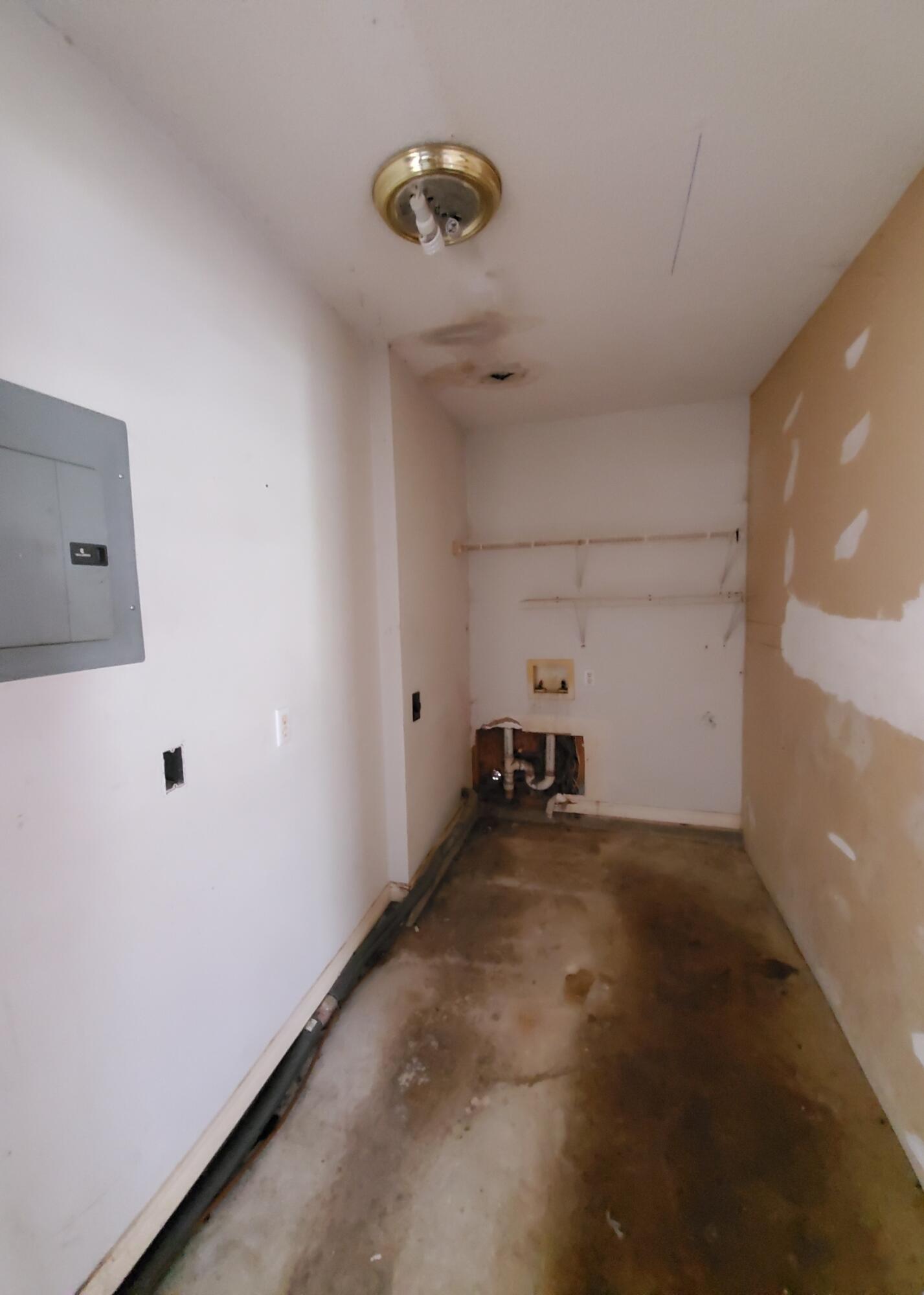 NONESUCH WAY - Residential