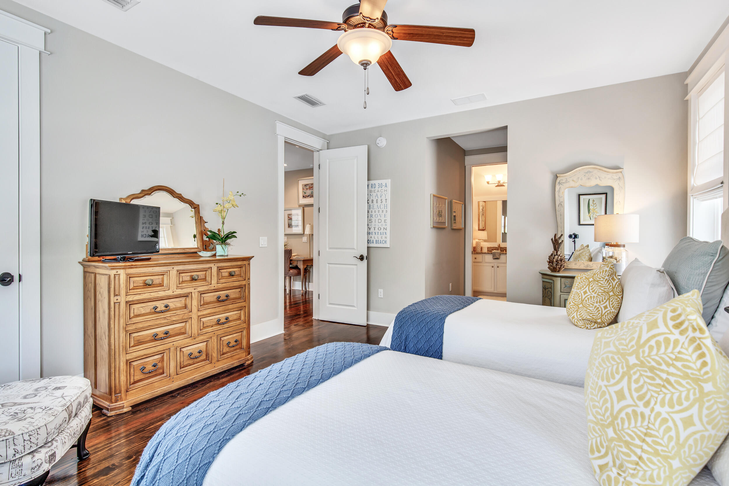 NATUREWALK AT SEAGROVE - Residential