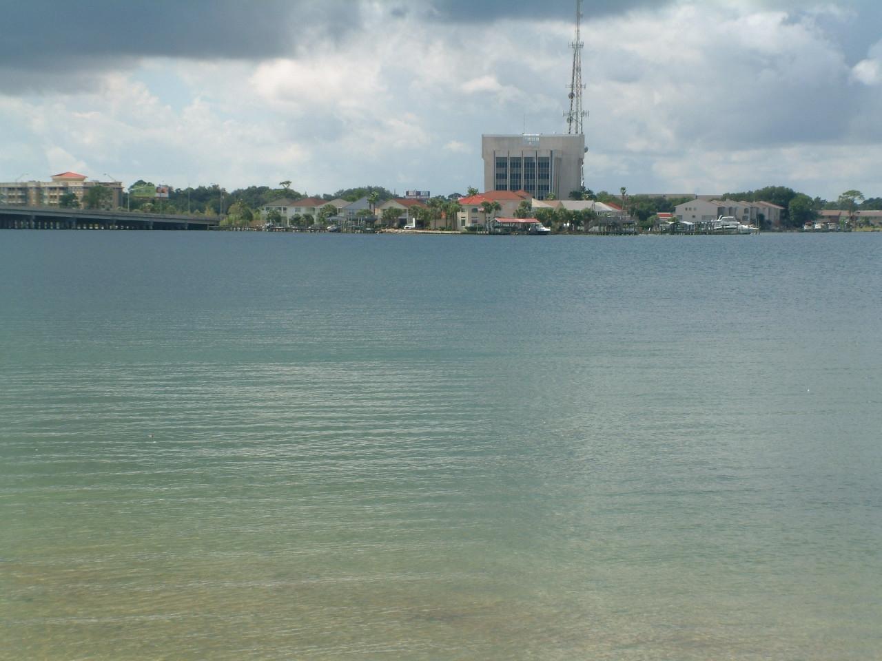 GARNIERS CAY T/H - Residential
