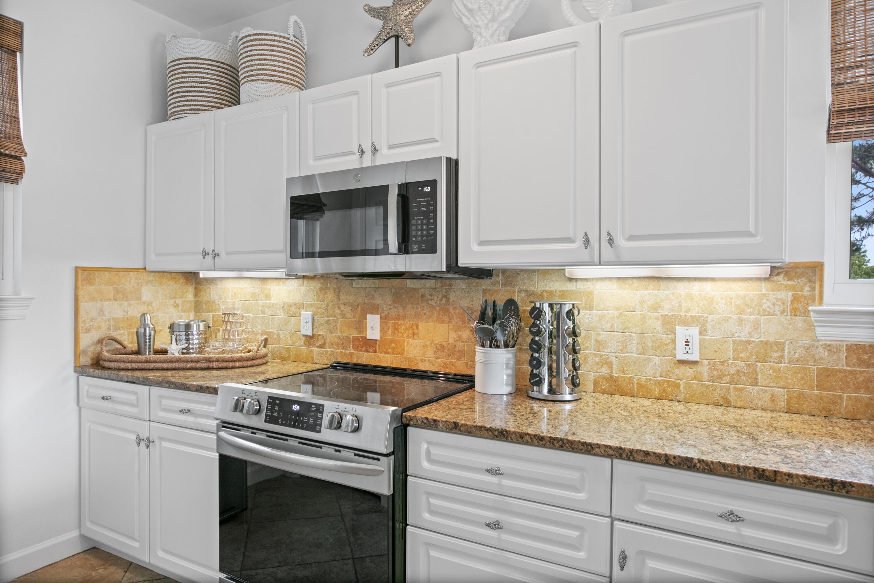 TURNBERRY VILLAS CONDO - Residential