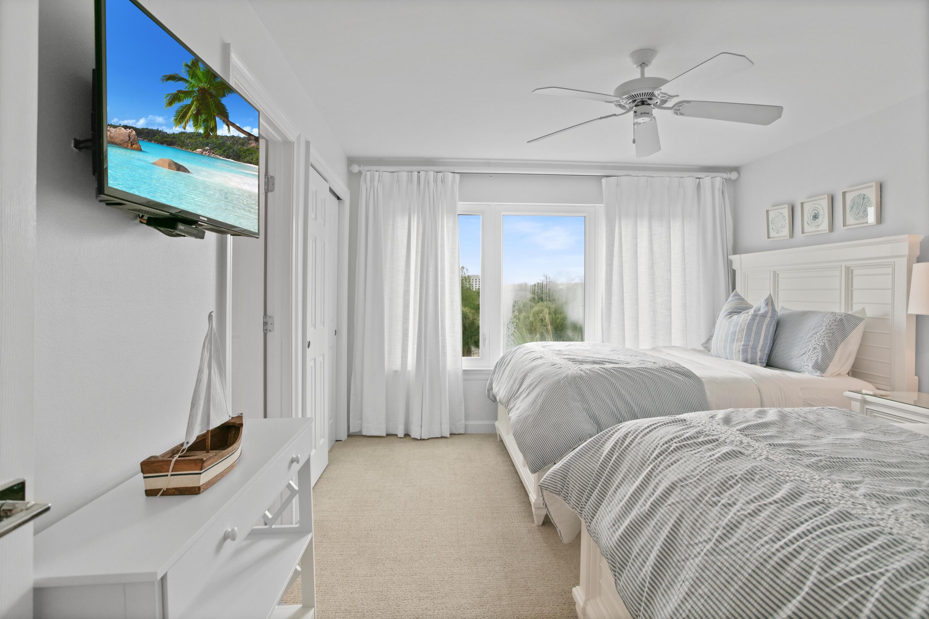 TURNBERRY VILLAS CONDO - Residential