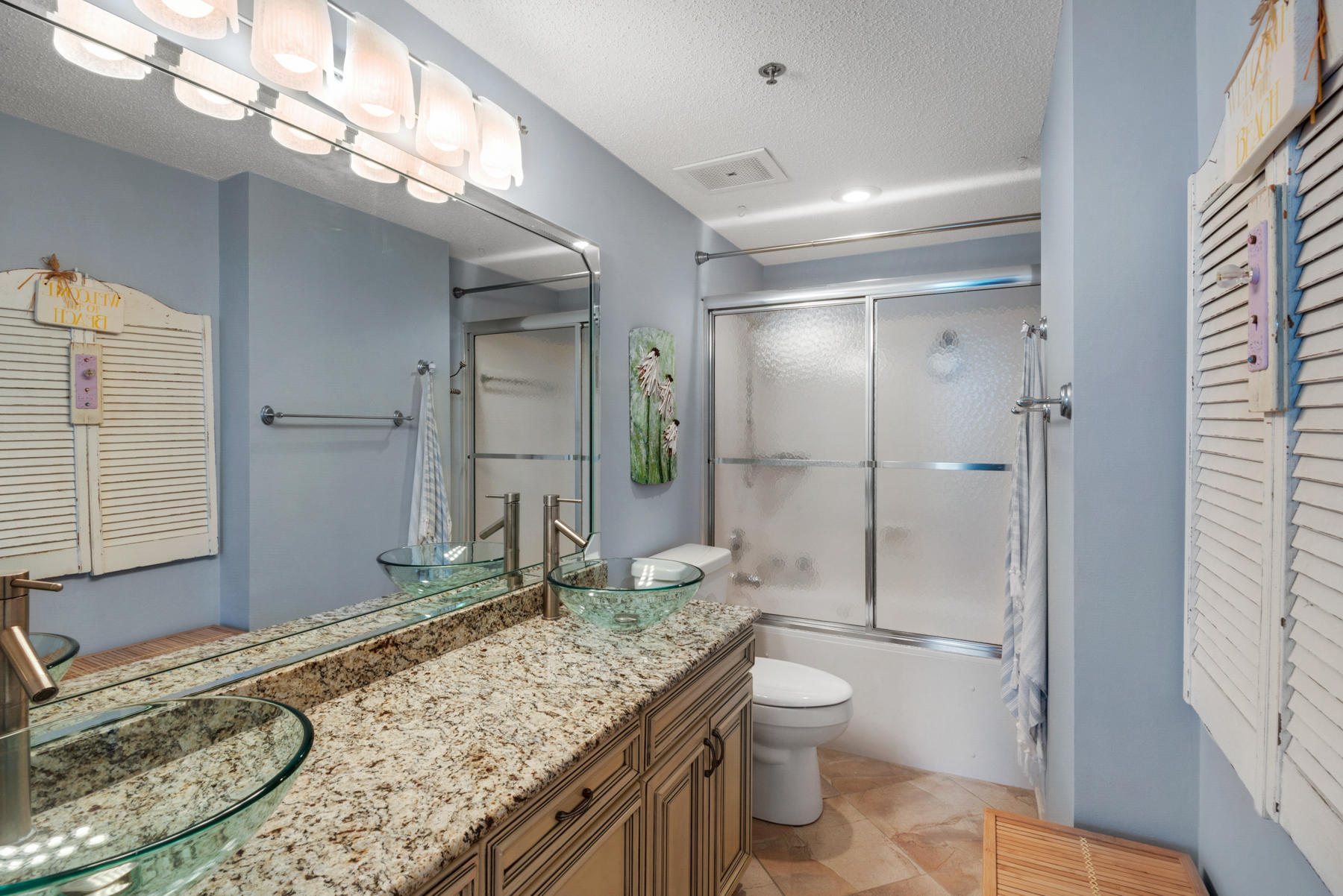 LEEWARD KEY - Residential