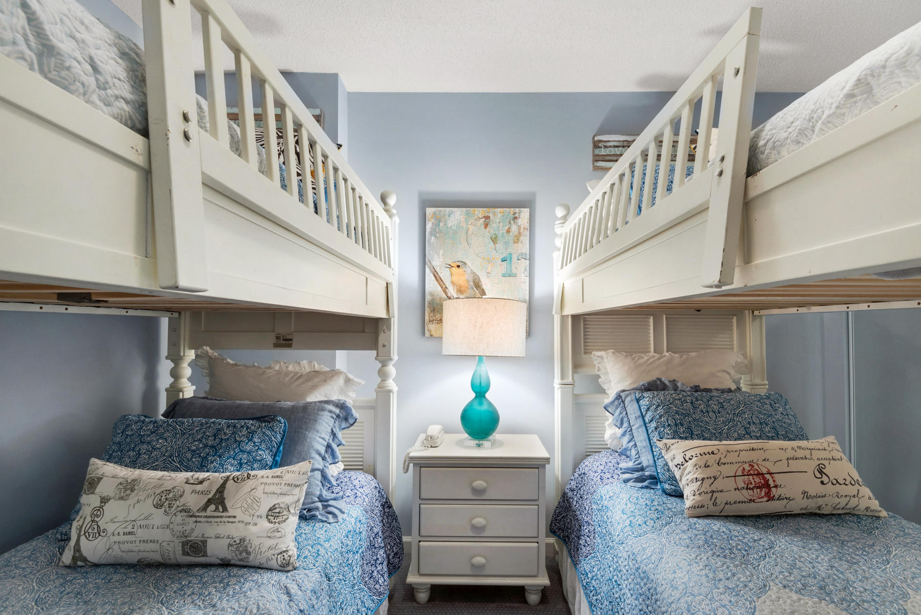 LEEWARD KEY - Residential