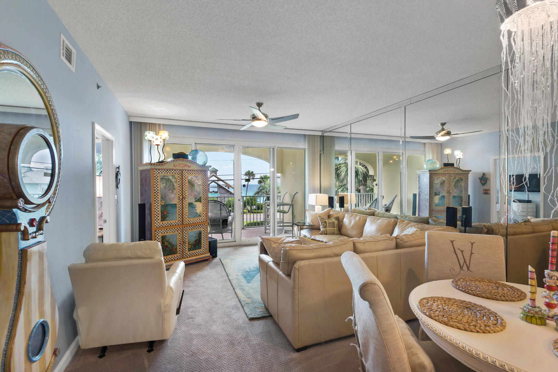 LEEWARD KEY - Residential